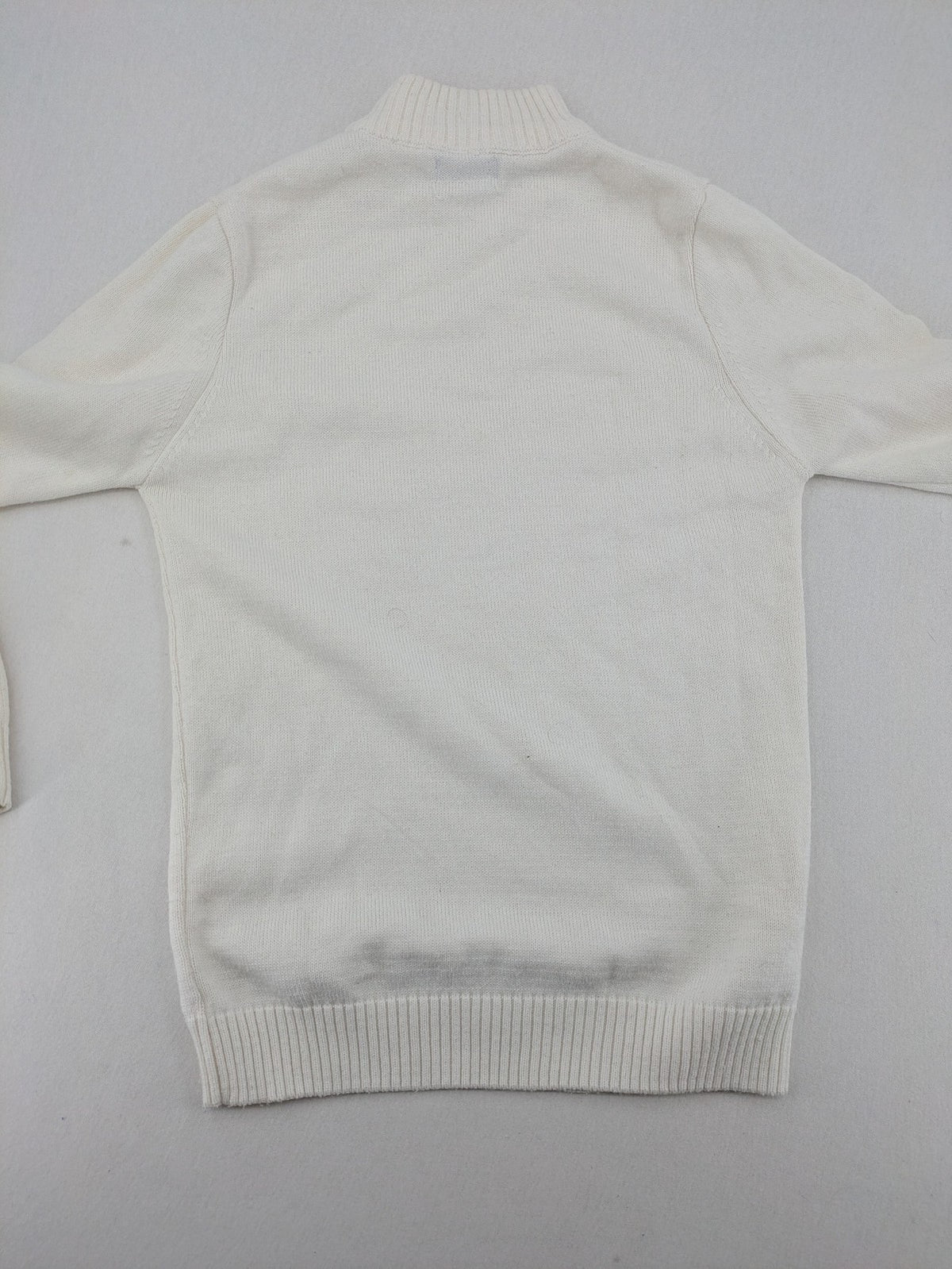 Parz Park white turtle neck jumper with ribbed collar and cuffs, soft acrylic material.