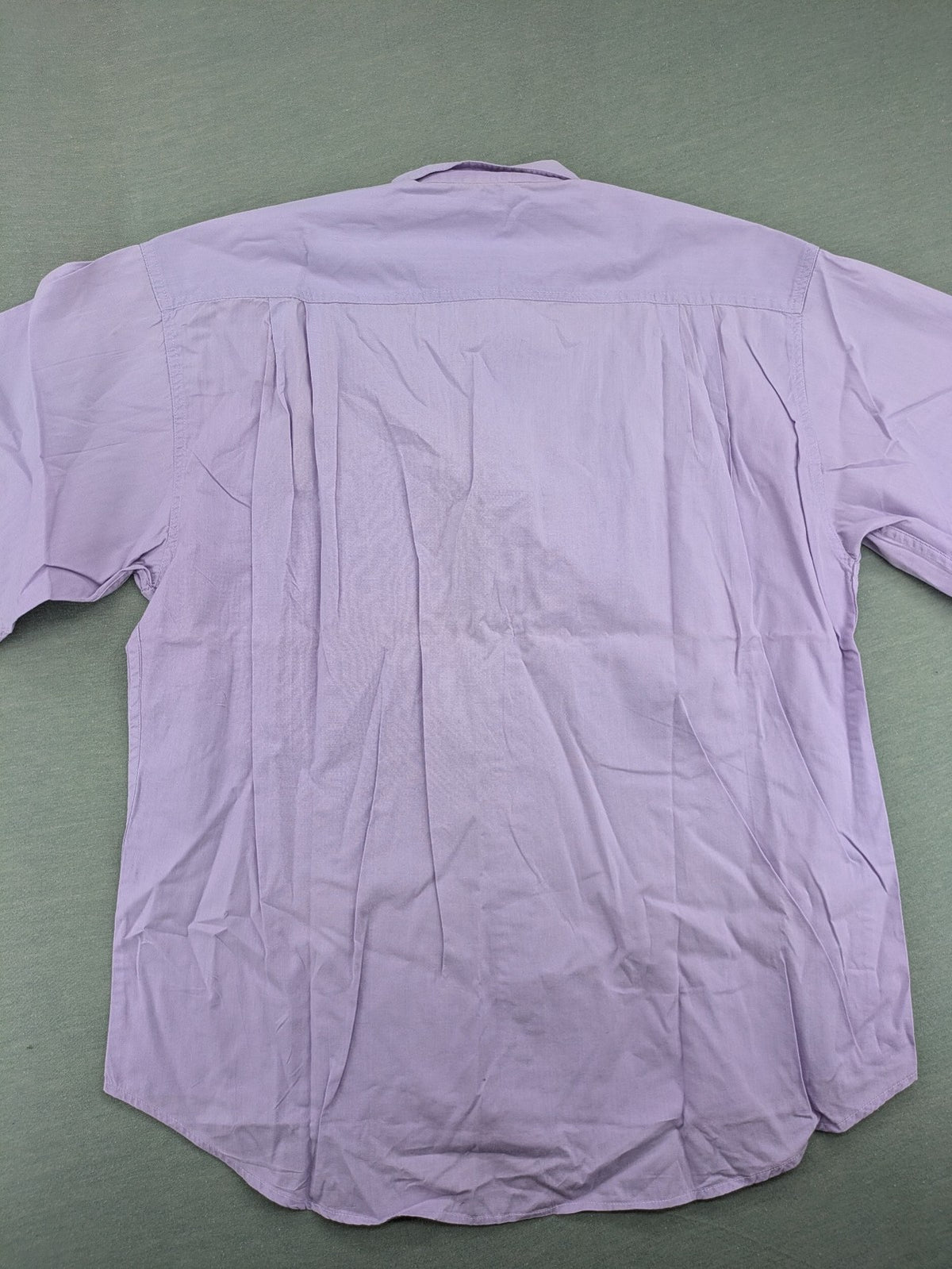 Mingo purple short-sleeve button-down shirt with classic collar and chest pockets.