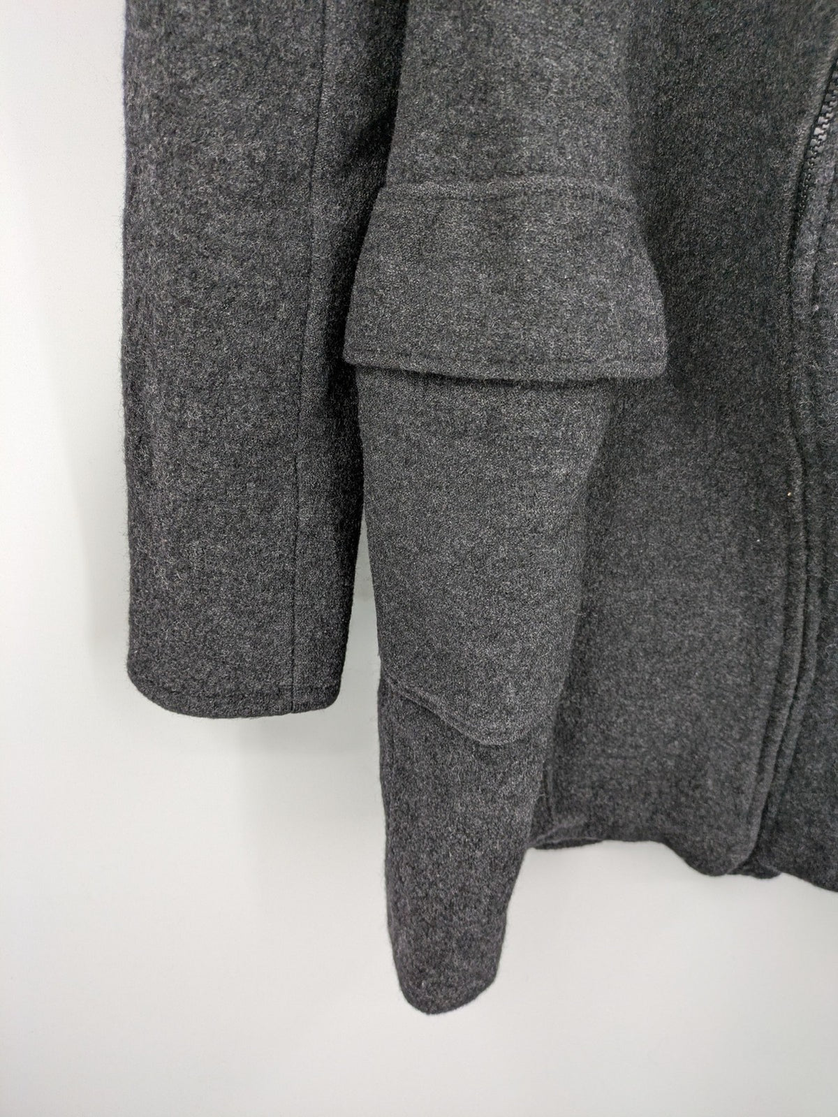 Mamalila grey coat 100% wool with hood and practical pockets, stylish design.