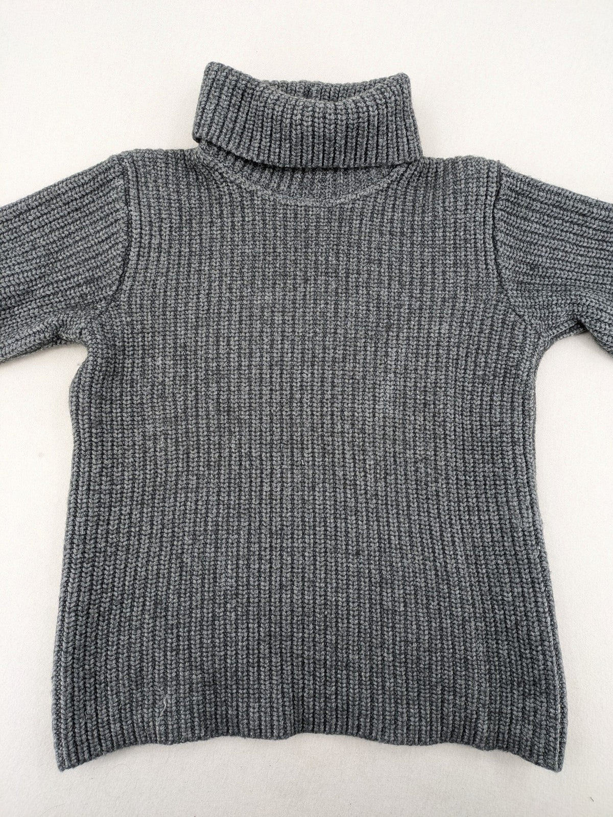 H. Leetink grey turtle neck jumper ribbed knit chunky texture