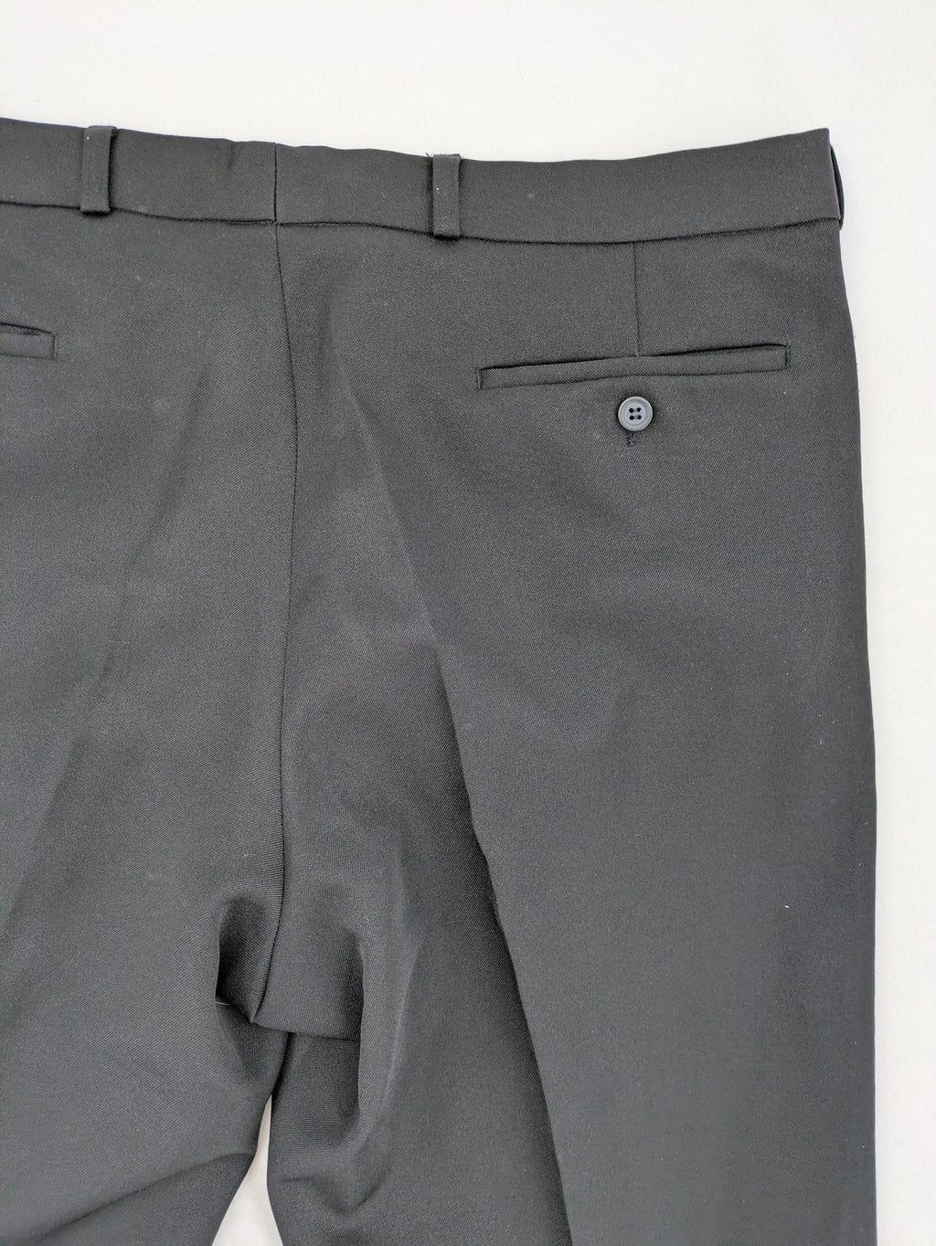 C&A pink pants flat-front design with two side pockets and two back pockets.