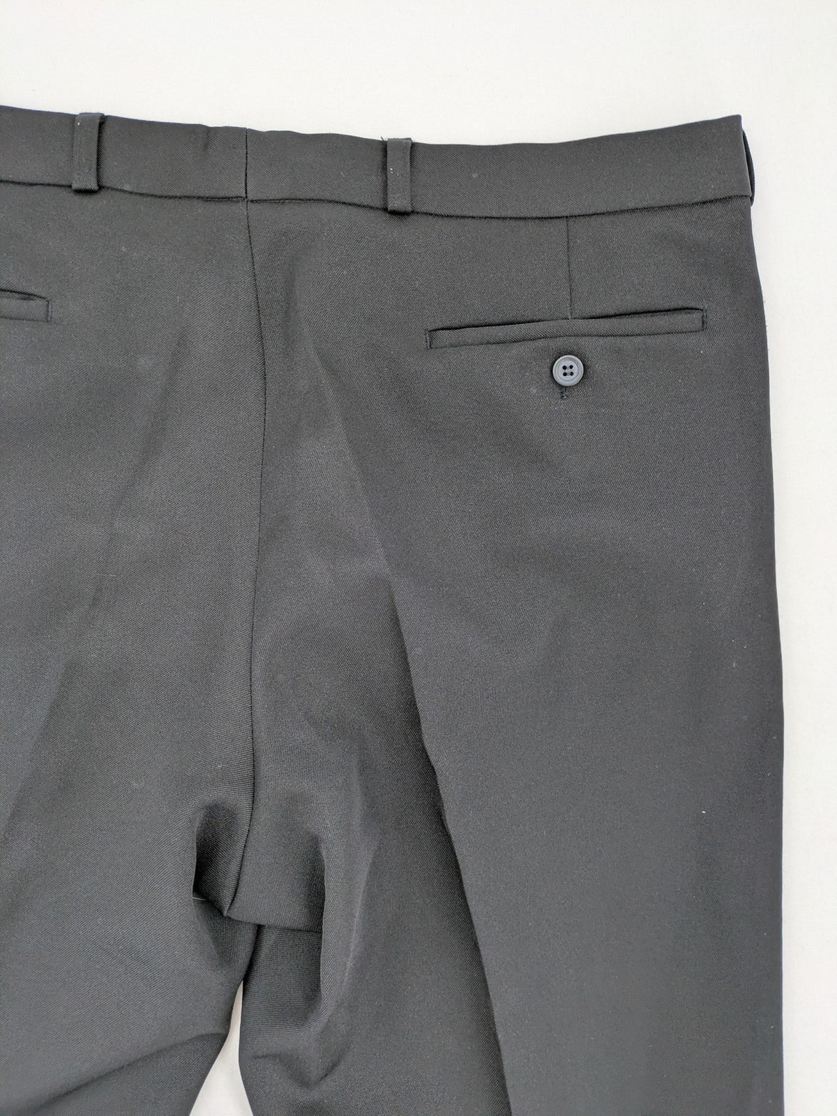 C&A pink pants flat-front design with two side pockets and two back pockets.