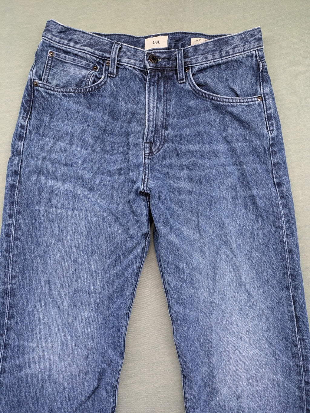 C&A blue straight jeans relaxed fit classic 5-pocket style washed denim look