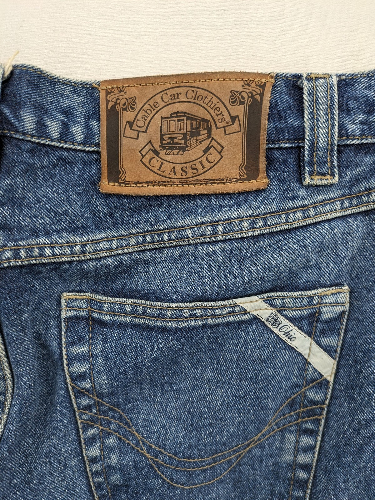 Cable Car Clothiers blue straight jeans classic fit 100% cotton medium wash