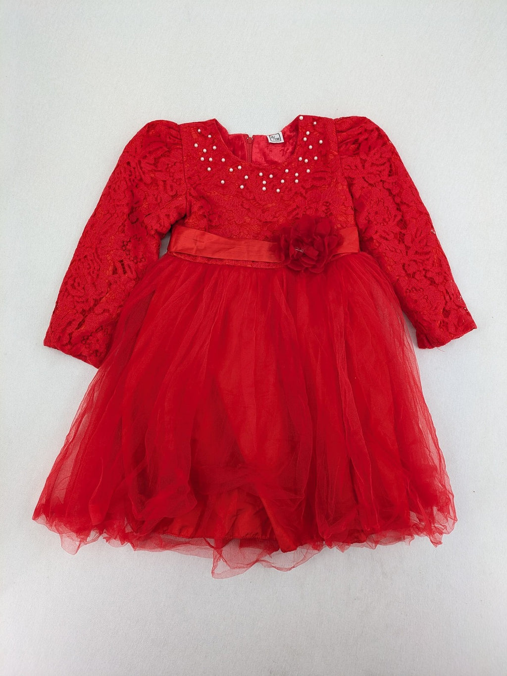 Perfekt red bridal party dress with floral lace bodice and tulle skirt, pearl embellishments.