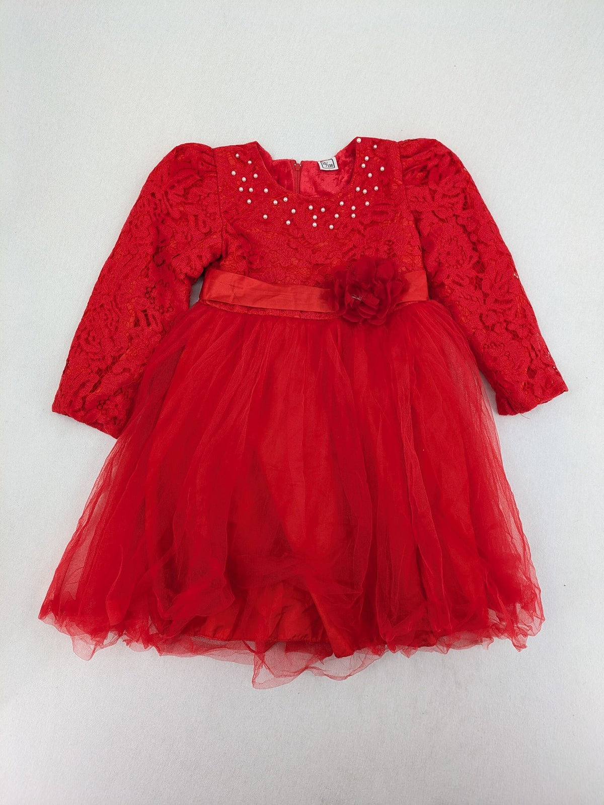 Perfekt red bridal party dress with floral lace bodice and tulle skirt, pearl embellishments.