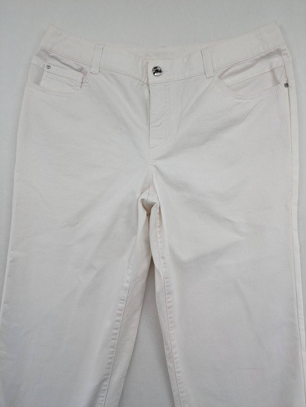 Mac Jeans white straight jeans cotton stretch with logo and modern fit.