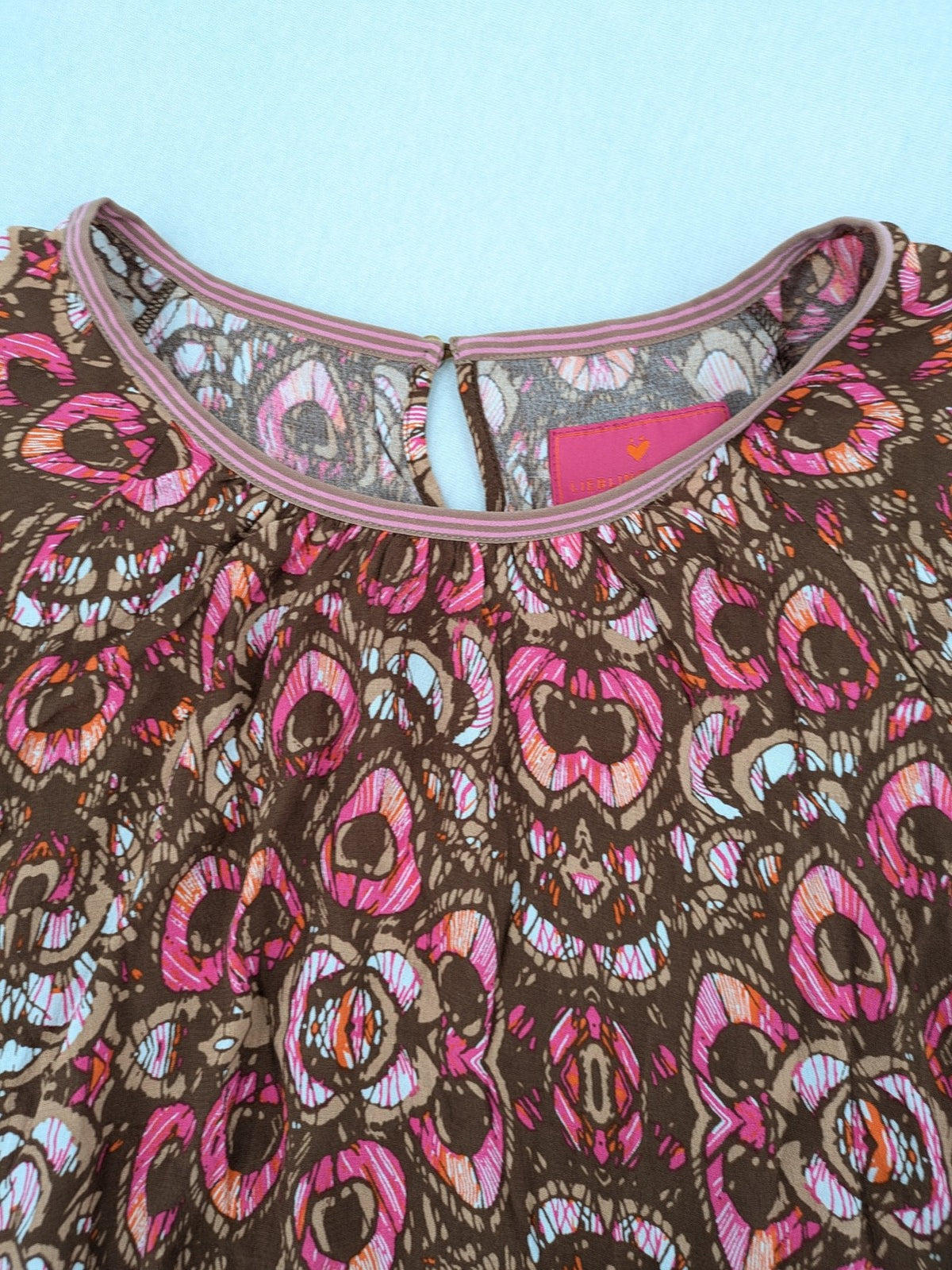 Lieblingsstück brown and pink patterned blouse, lightweight viscose, round neckline, long sleeves.