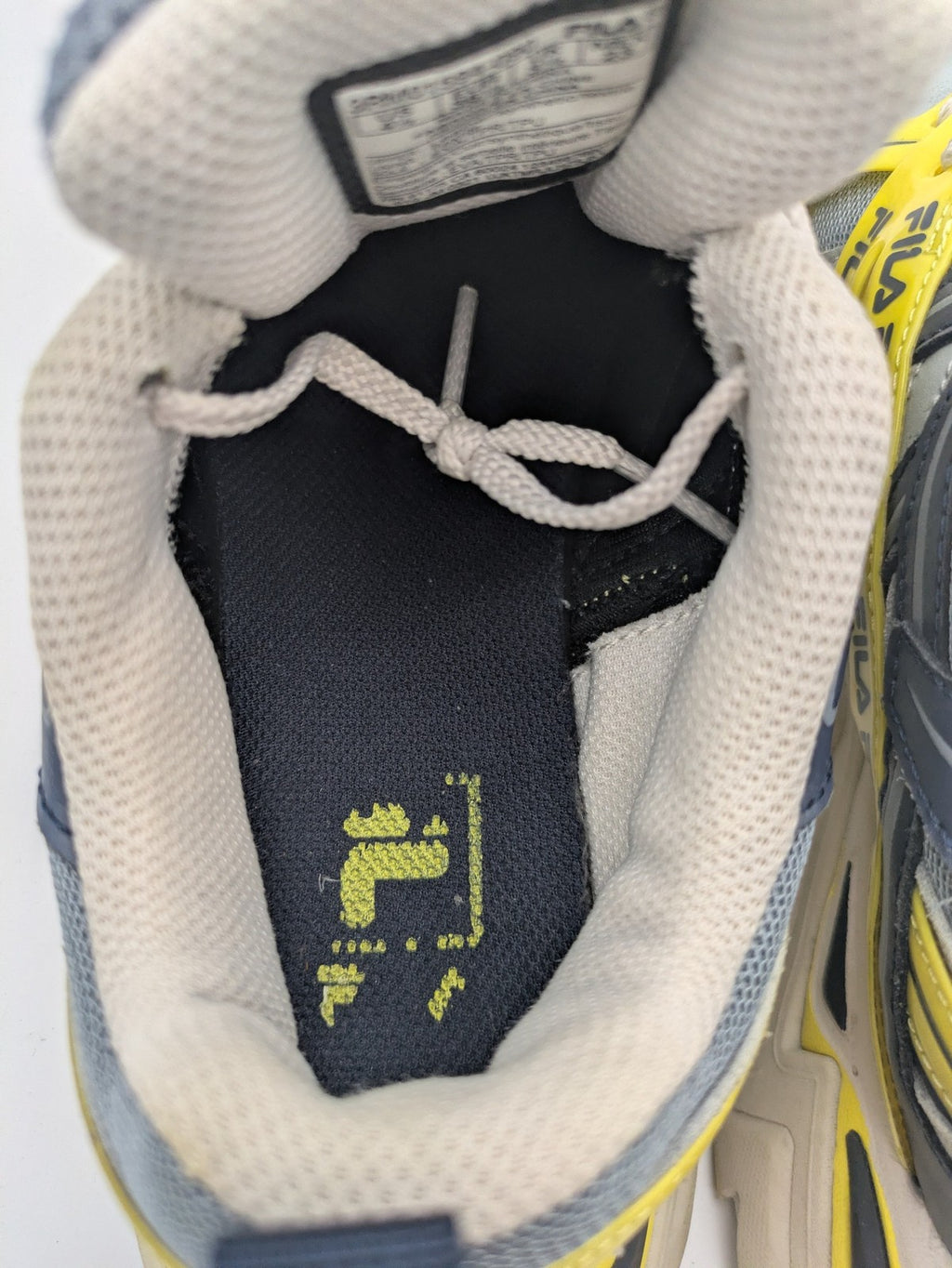 Fila Oakmont TR sneakers beige grey yellow chunky silhouette durable mixed material