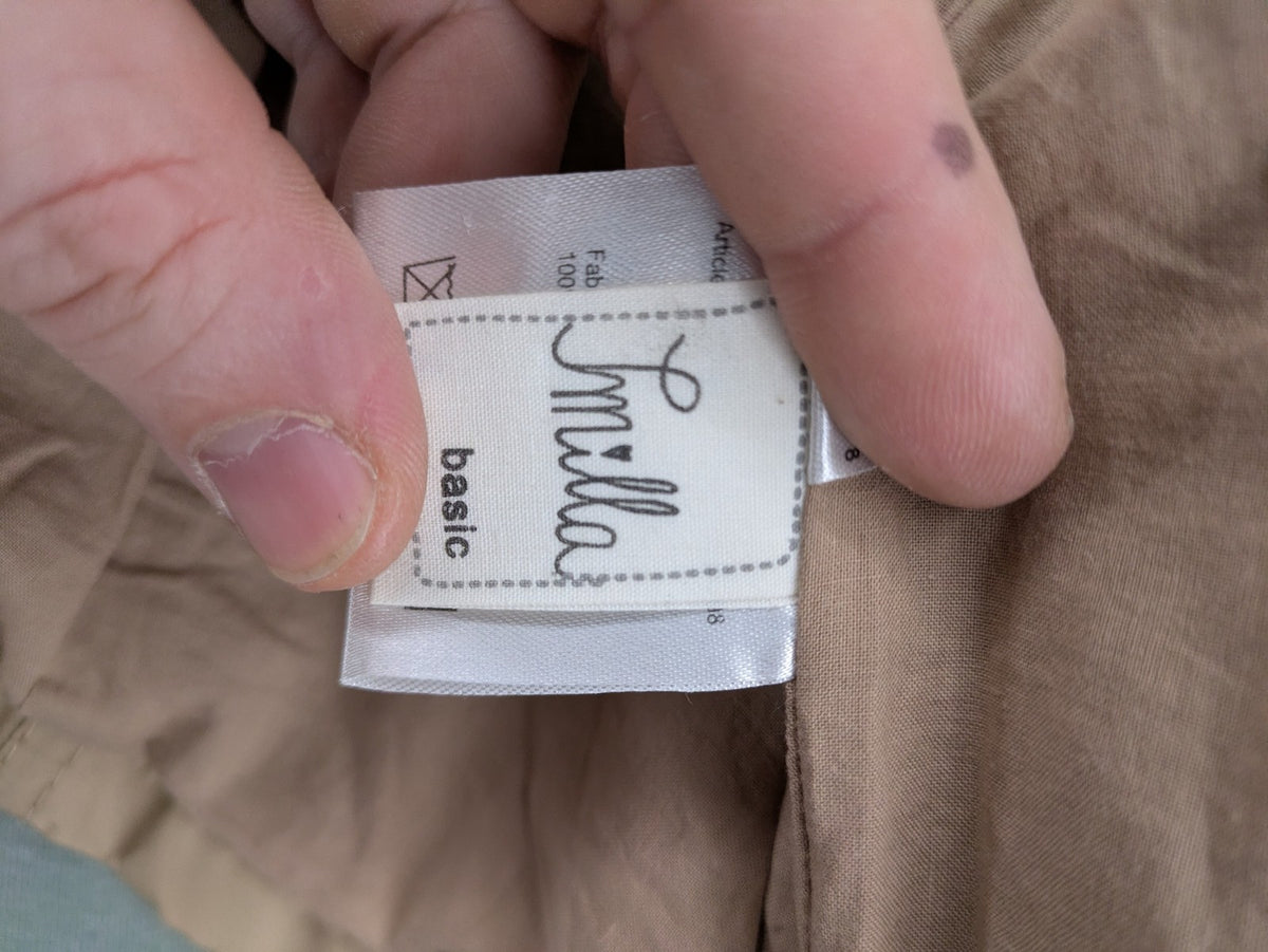 MORE & MORE beige field jacket with belt, four pockets, and standing collar.