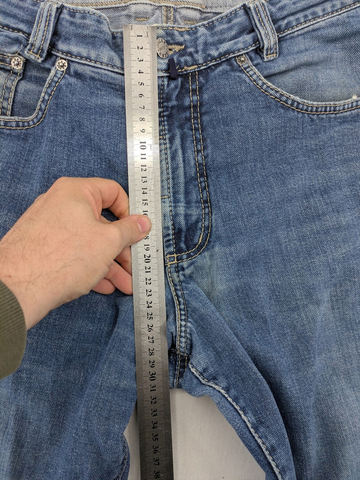 Joker blue straight leg jeans with double saddle stitched detail and classic denim wash.