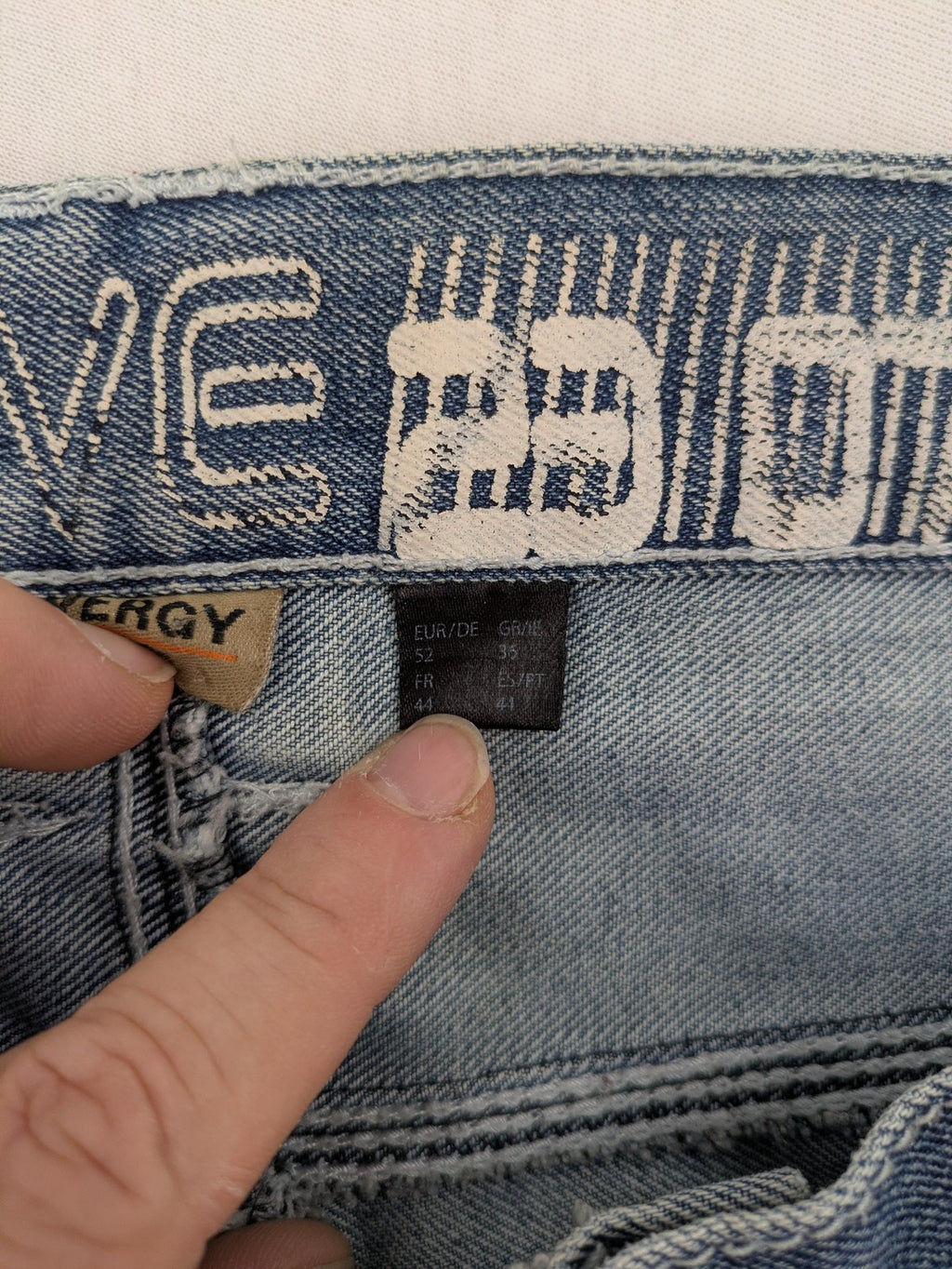 Livergy blue straight jeans with "Streetmove" logo, classic 5-pocket style, cotton-polyester blend.
