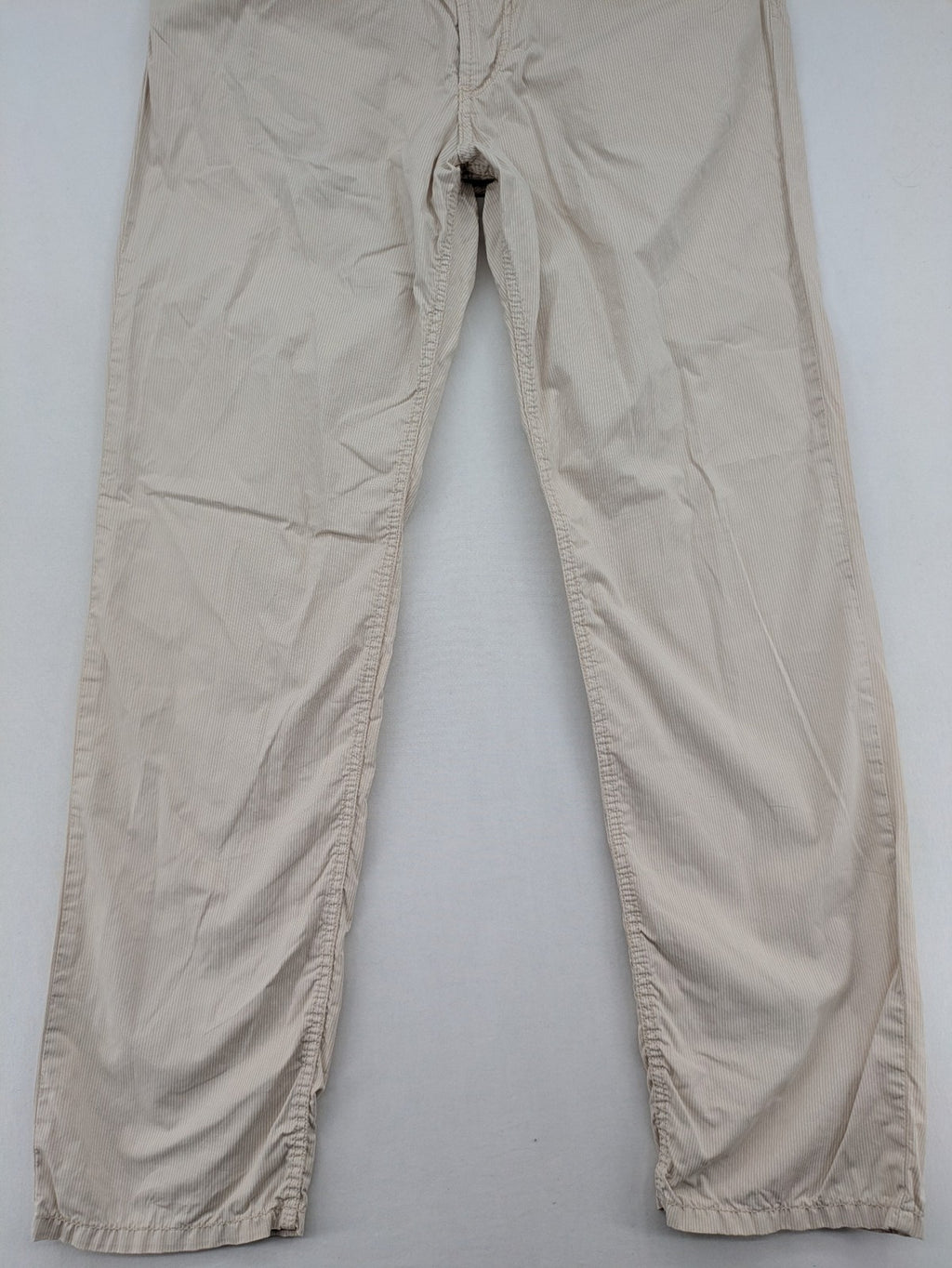 BRAX beige striped pants with logo, made from comfortable stretch cotton blend.