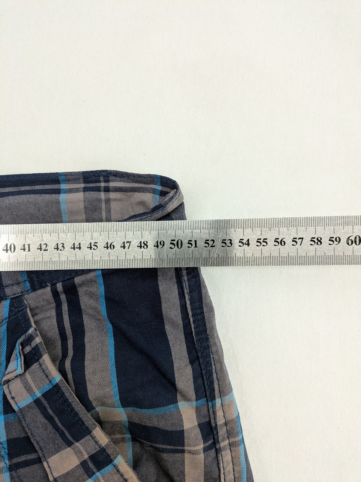 bpc bonprix collection multi cargo shorts blue-grey check pattern with utility pockets