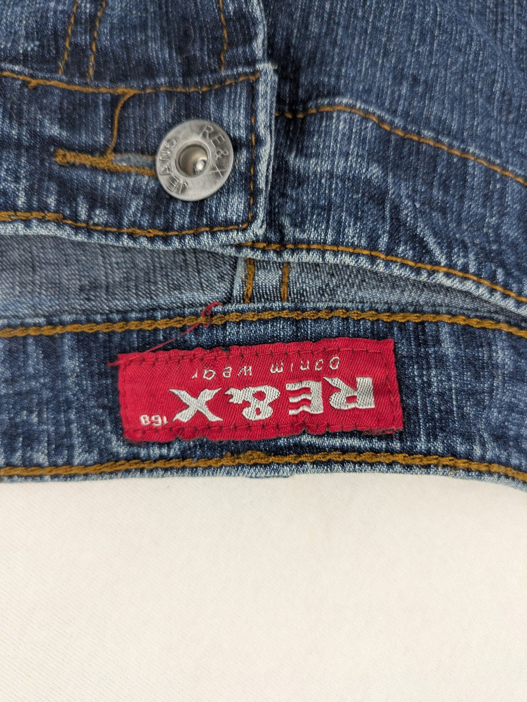 RE&X blue straight jeans medium wash 5-pocket design with stretch denim material