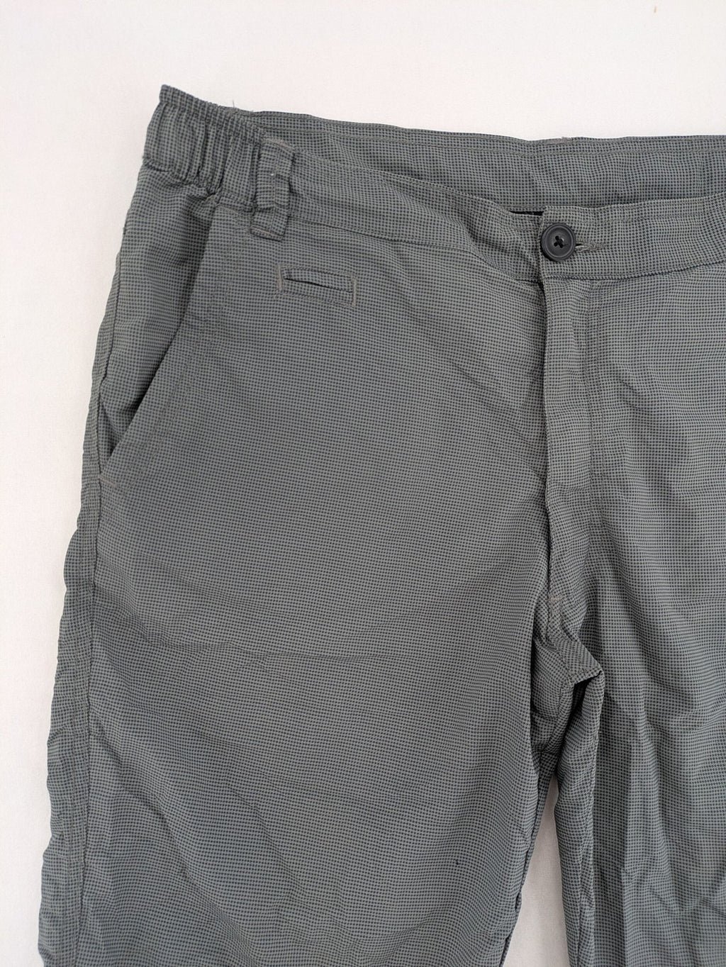 Luciano grey shorts lightweight polyamide with elastic waistband and button closure.