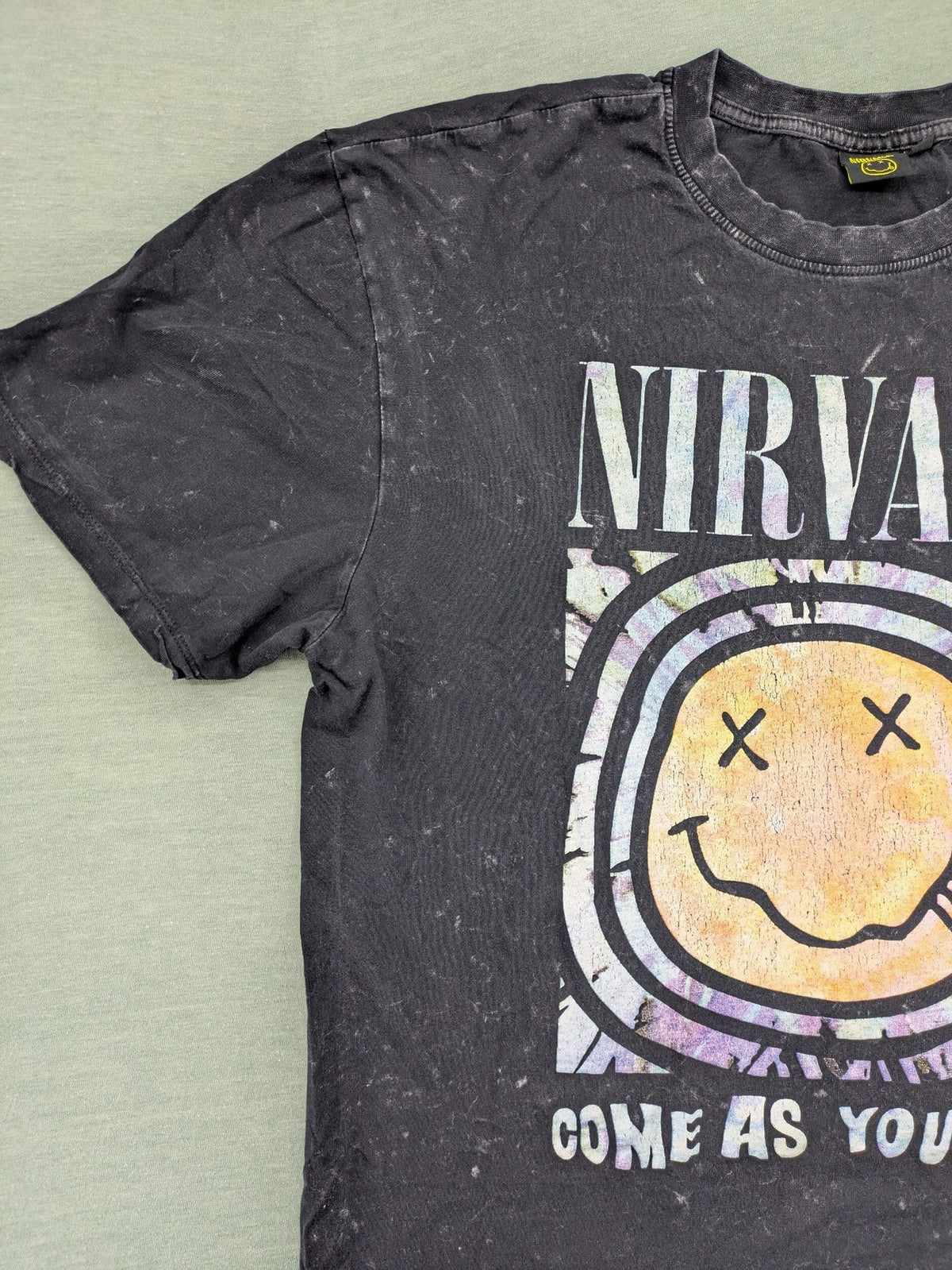 Nirvana vintage t-shirt black washed fabric iconic Smiley logo "Come As You Are