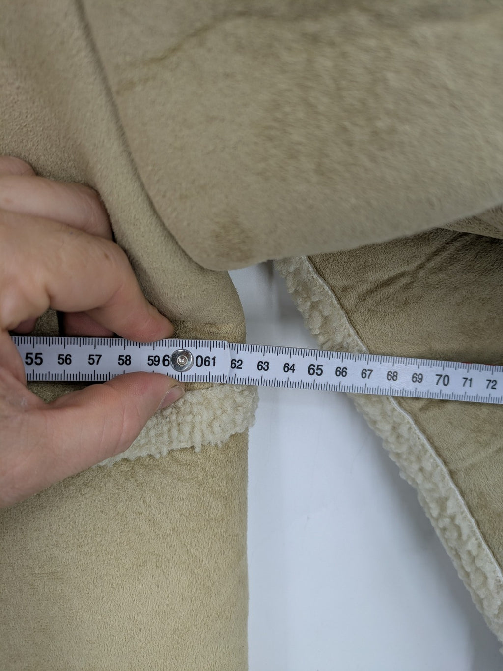 Pull&Bear beige jacket with hood, soft faux suede and plush Sherpa lining.