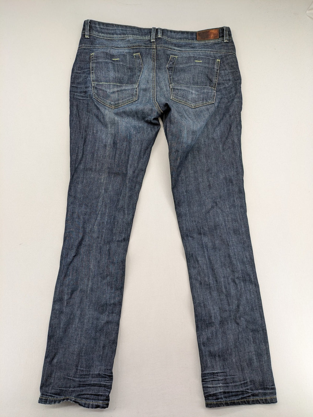 OPUS blue straight jeans Eileen with classic five-pocket design and subtle fading.