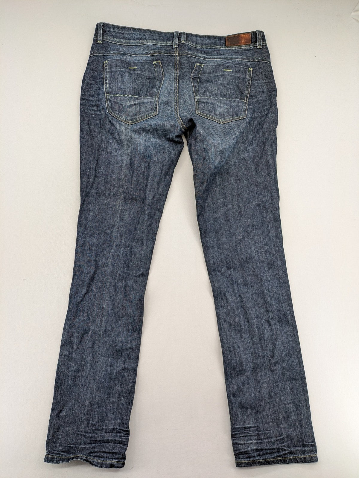 OPUS blue straight jeans Eileen with classic five-pocket design and subtle fading.