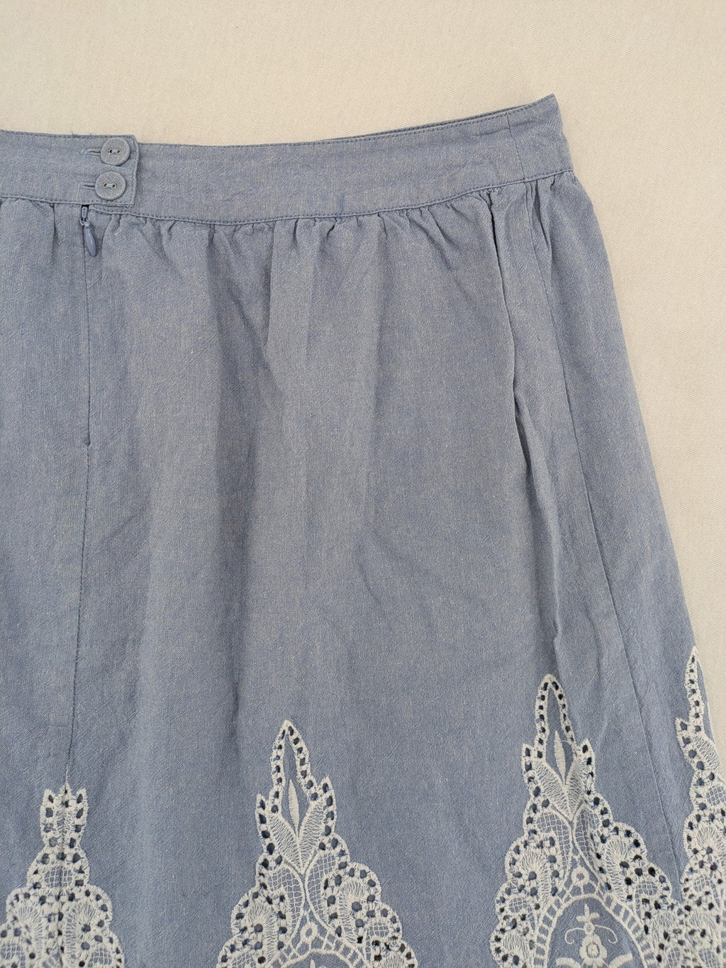 Yessica C&A blue A-line dress with white lace embroidery and side zipper.
