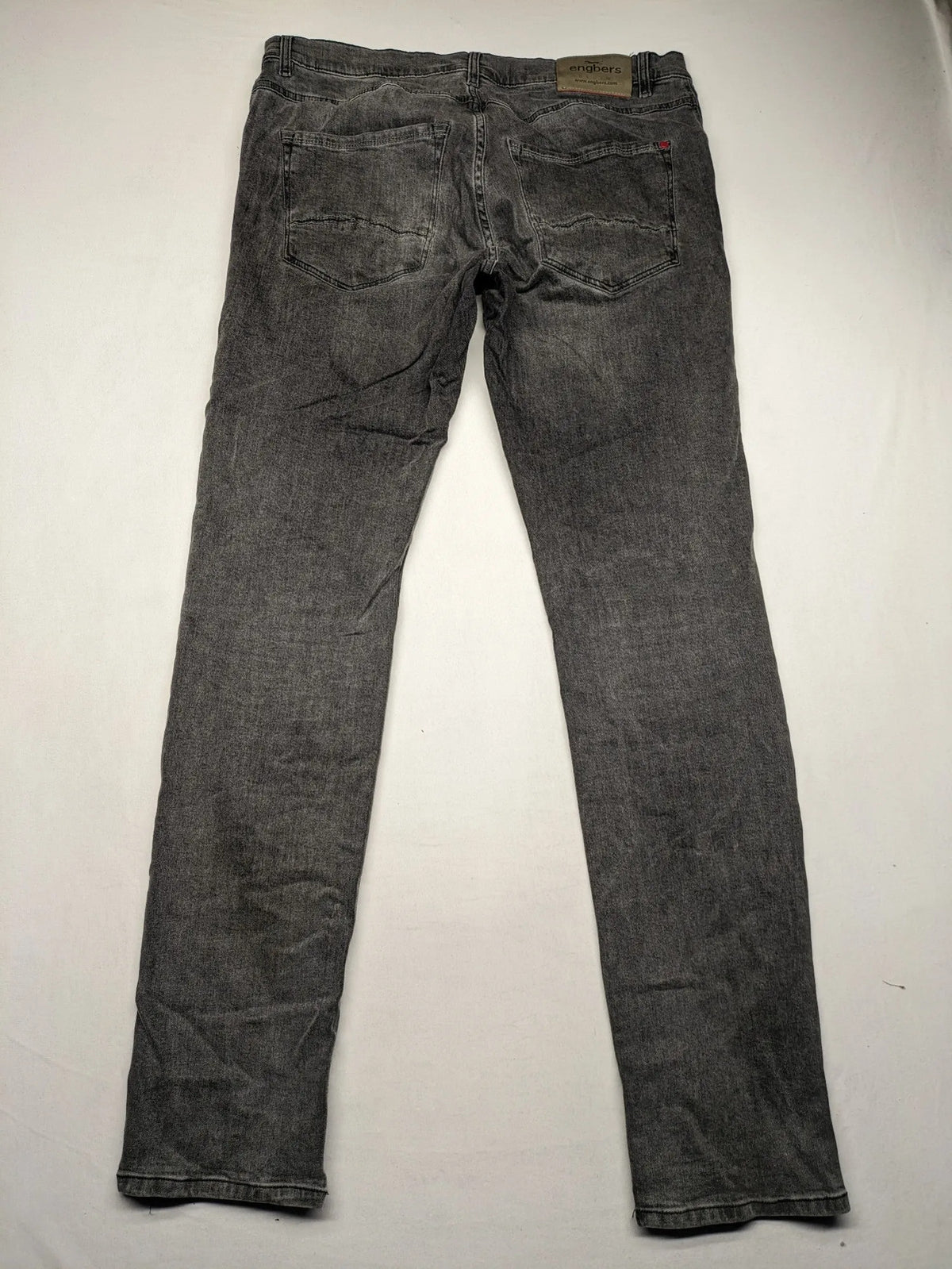 Engbers grey straight jeans stone washed with classic 5-pocket design and used look.