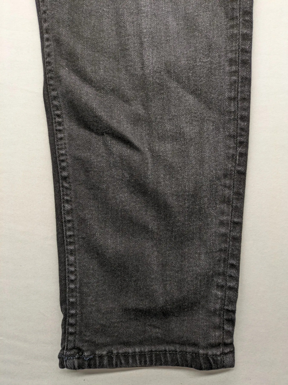 MNG grey straight jeans high waist 5-pocket design authentic denim.