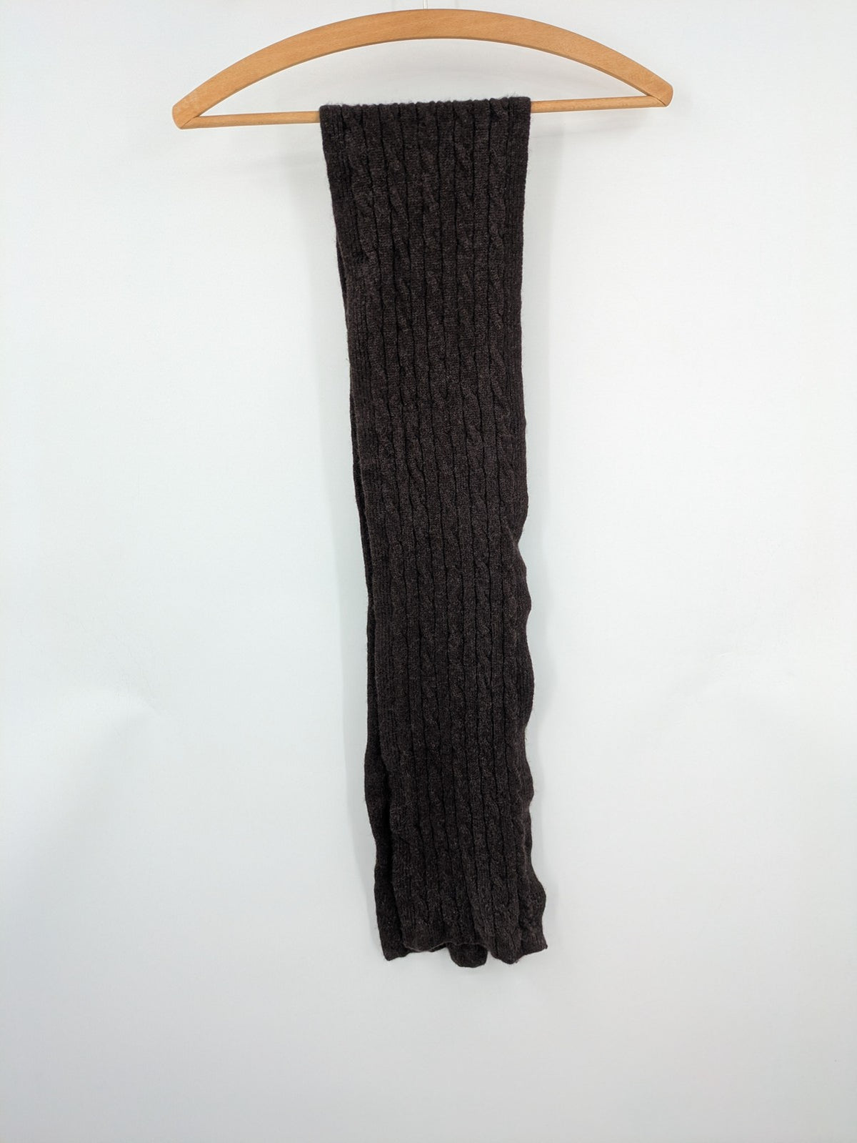 Marlon brown cashmere scarf with classic cable knit pattern for winter warmth.