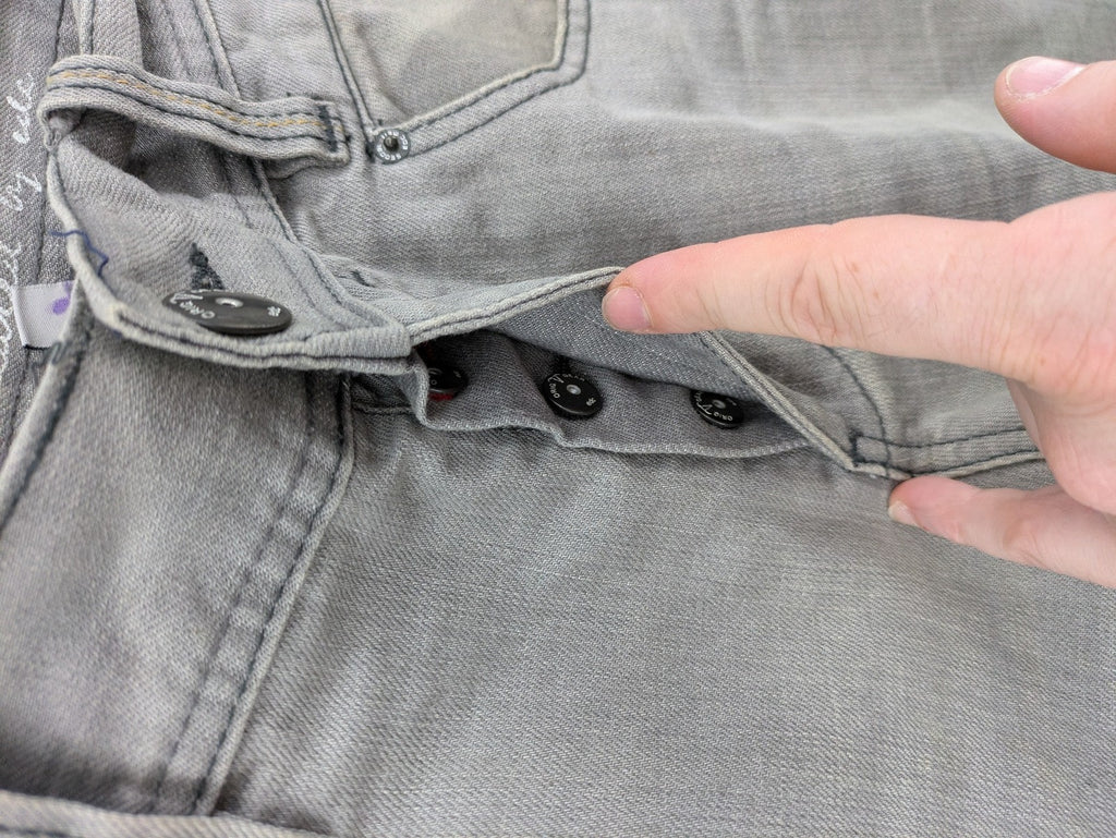 Esprit grey straight jeans with button fly and classic 5-pocket design.