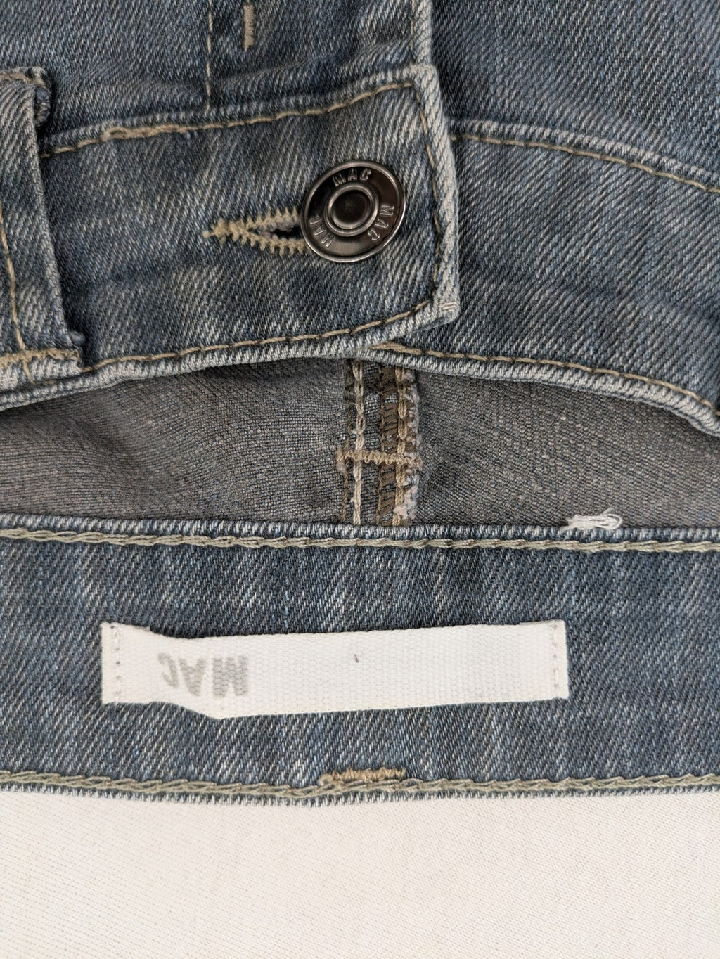 MAC straight jeans blue stretch denim 5-pocket design with zipper closure