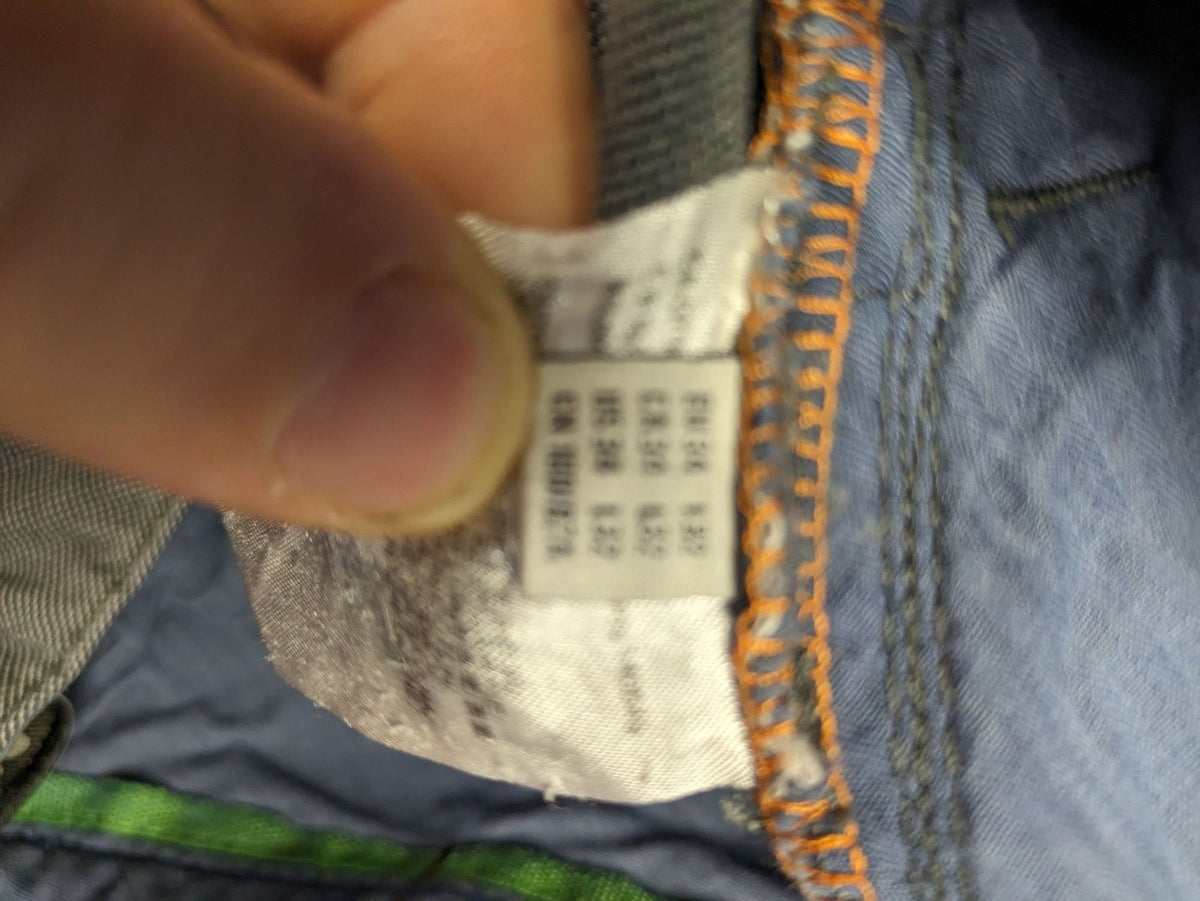 Mexx grey chino pants relaxed slim fit button fly with side pockets.