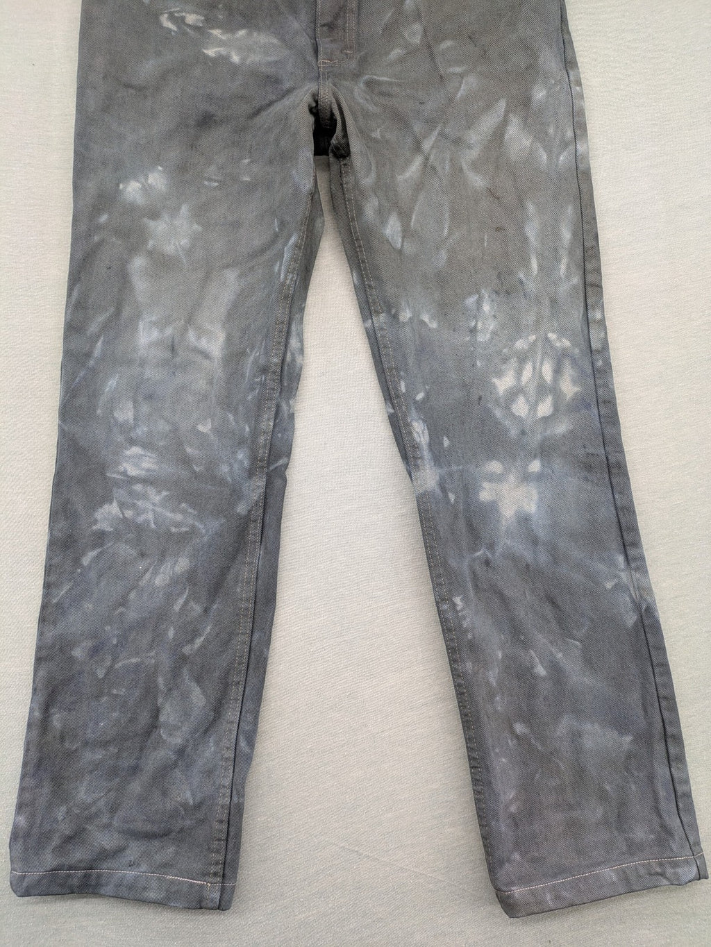 Lee straight jeans grey and white custom tie-dye acid wash with classic 5-pocket style.
