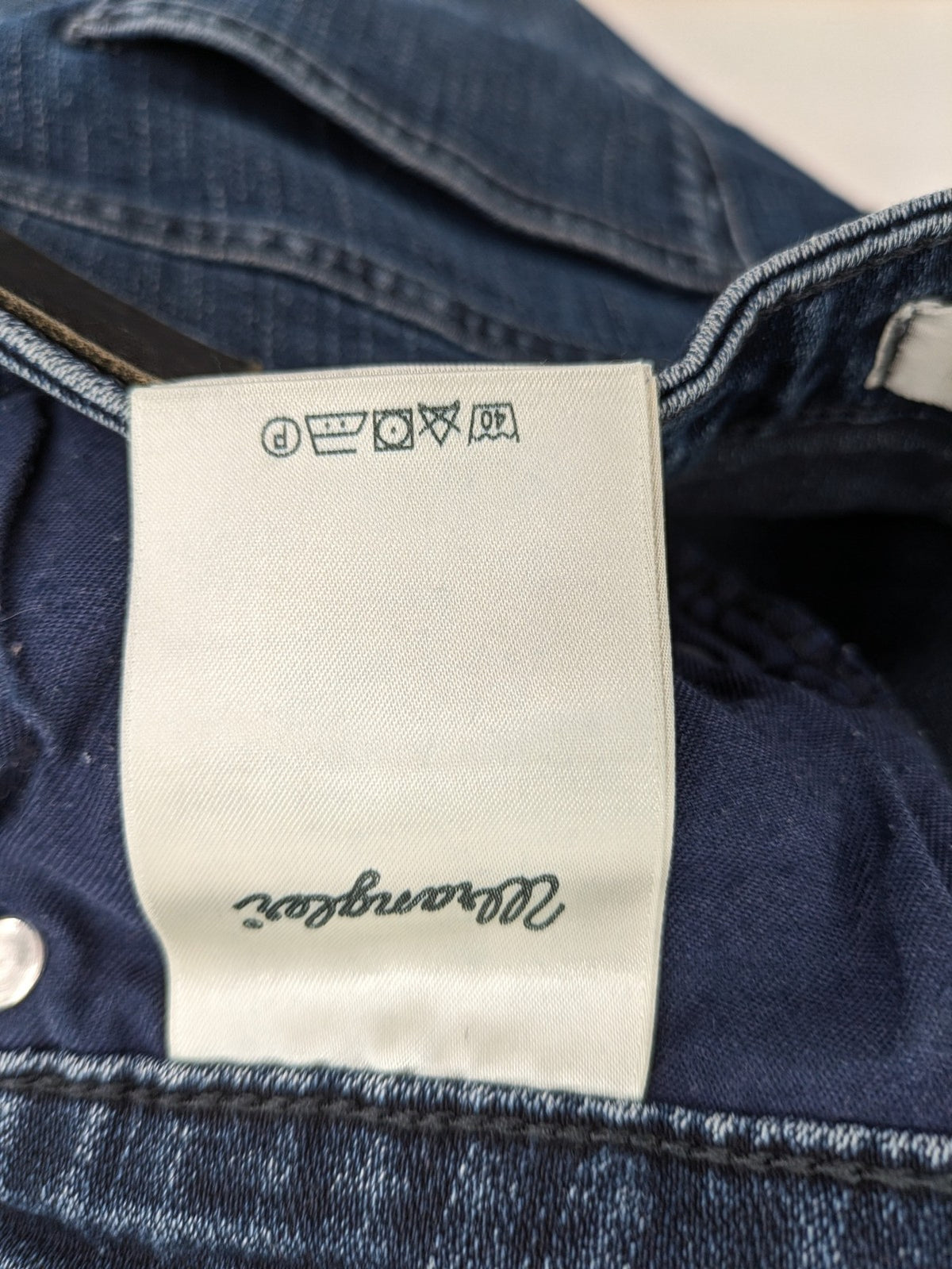 Wrangler straight jeans blue stretch denim classic fit W29 L30 with logo patch