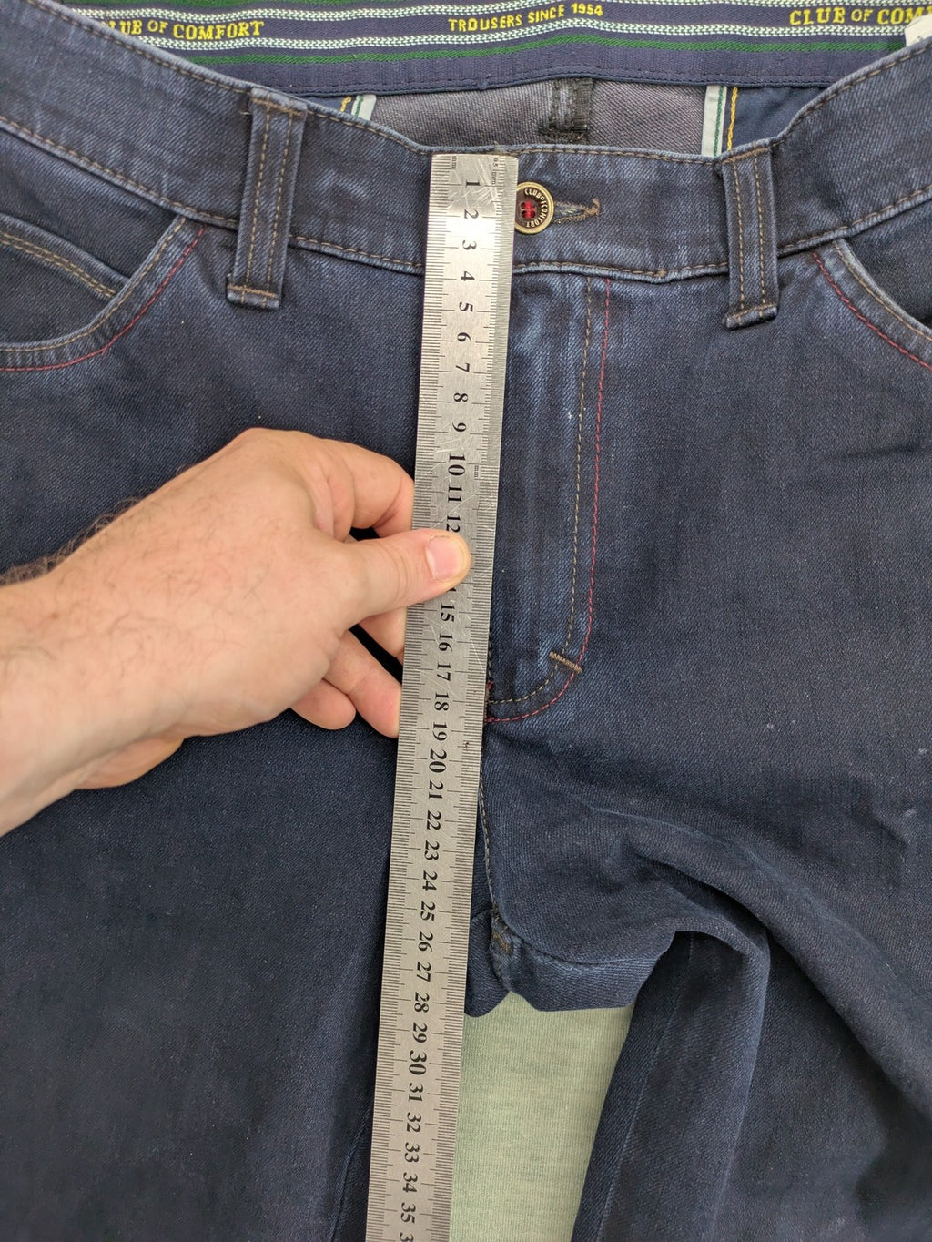 Club of Comfort pink straight jeans 5-pocket design with stretch cotton material.