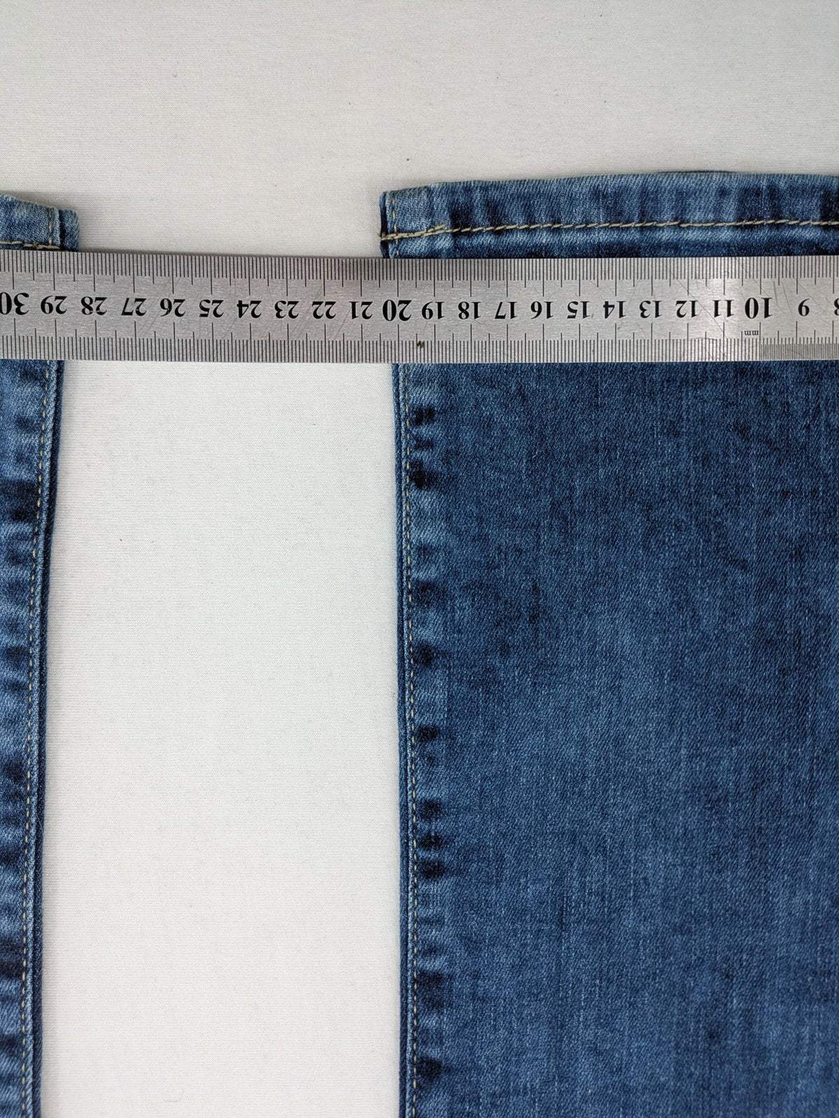 LTB blue bootcut jeans with classic 5-pocket design and low-rise fit.