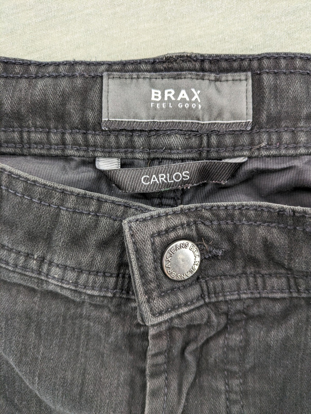 BRAX straight jeans black washed 5-pocket design with zipper and button closure
