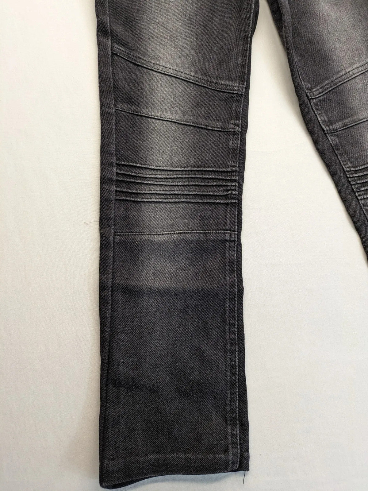Pepperts grey jeggings with biker knee details and elastic waistband, size 170.