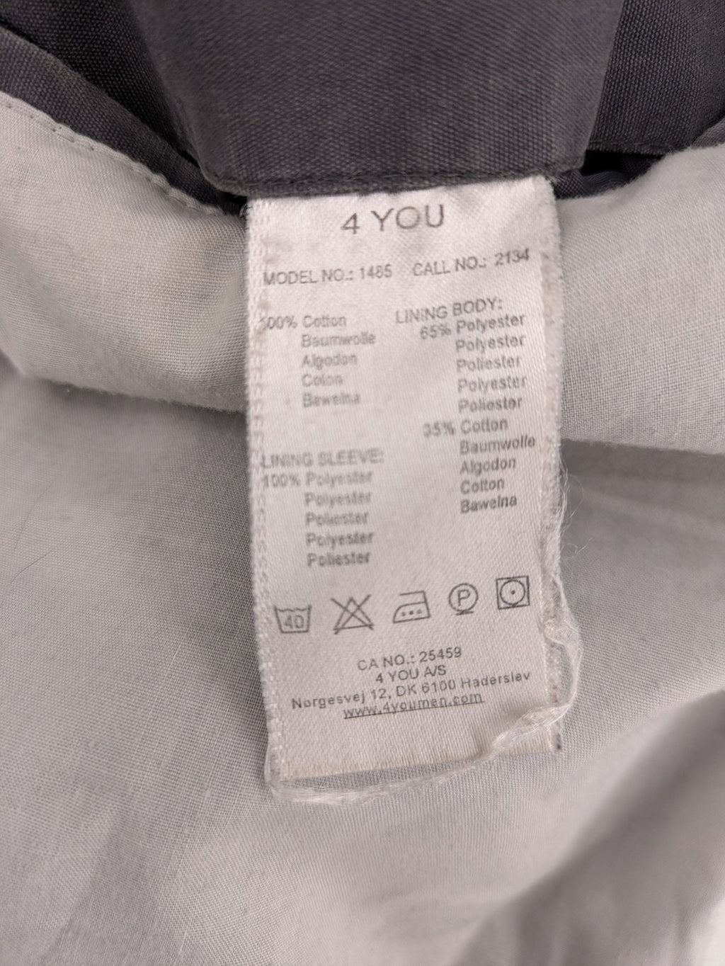 4YOU grey jacket size XXL cotton with stand-up collar and zipper closure.