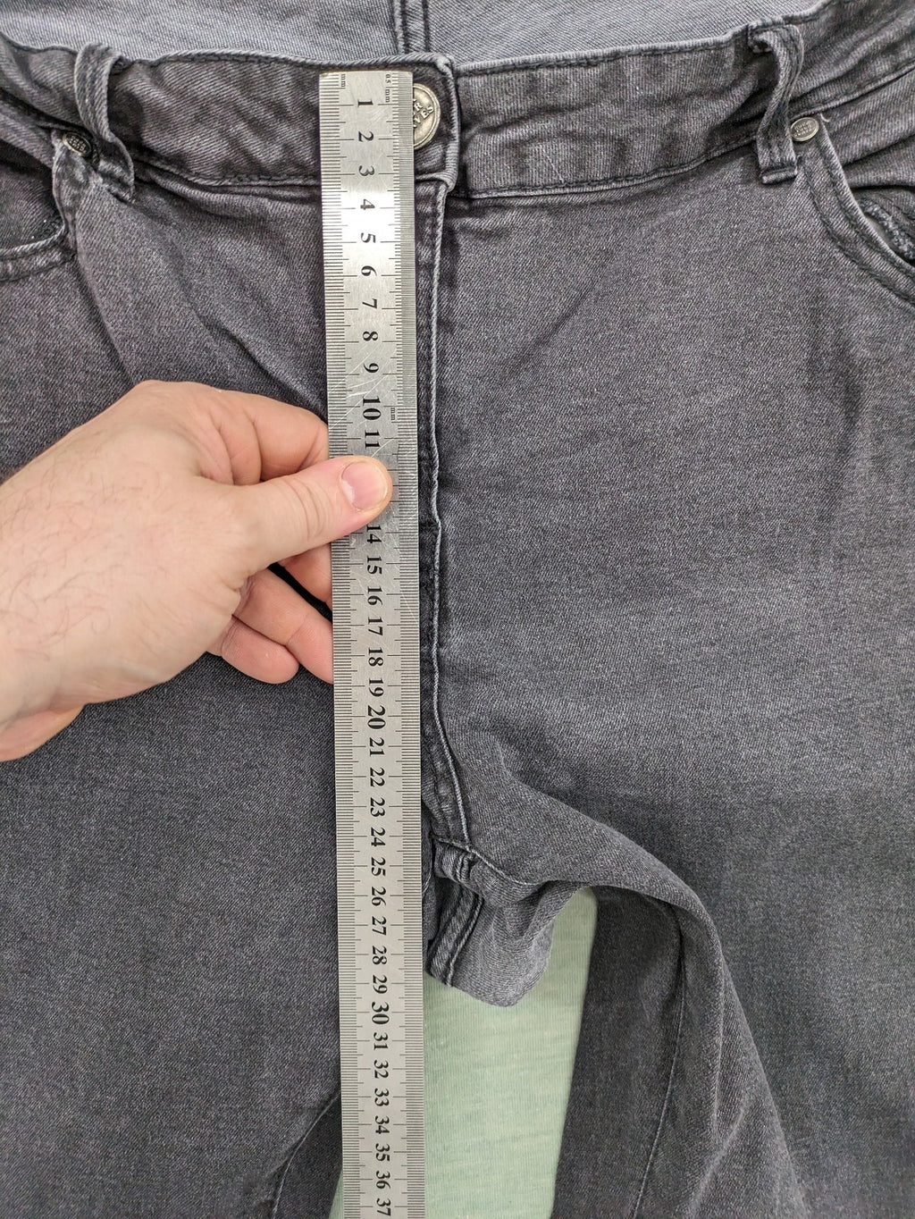 ROCK YOUR CURVES black tapered jeans with grey velvet side stripes and faded wash.