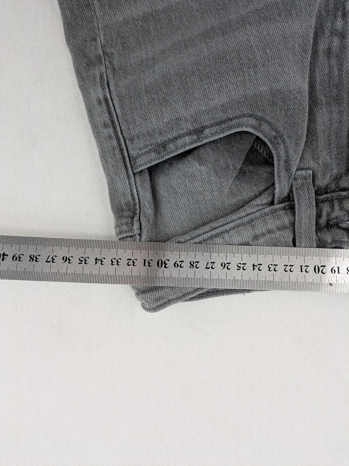 Old Navy navy straight jeans with adjustable waistband and classic 5-pocket design.