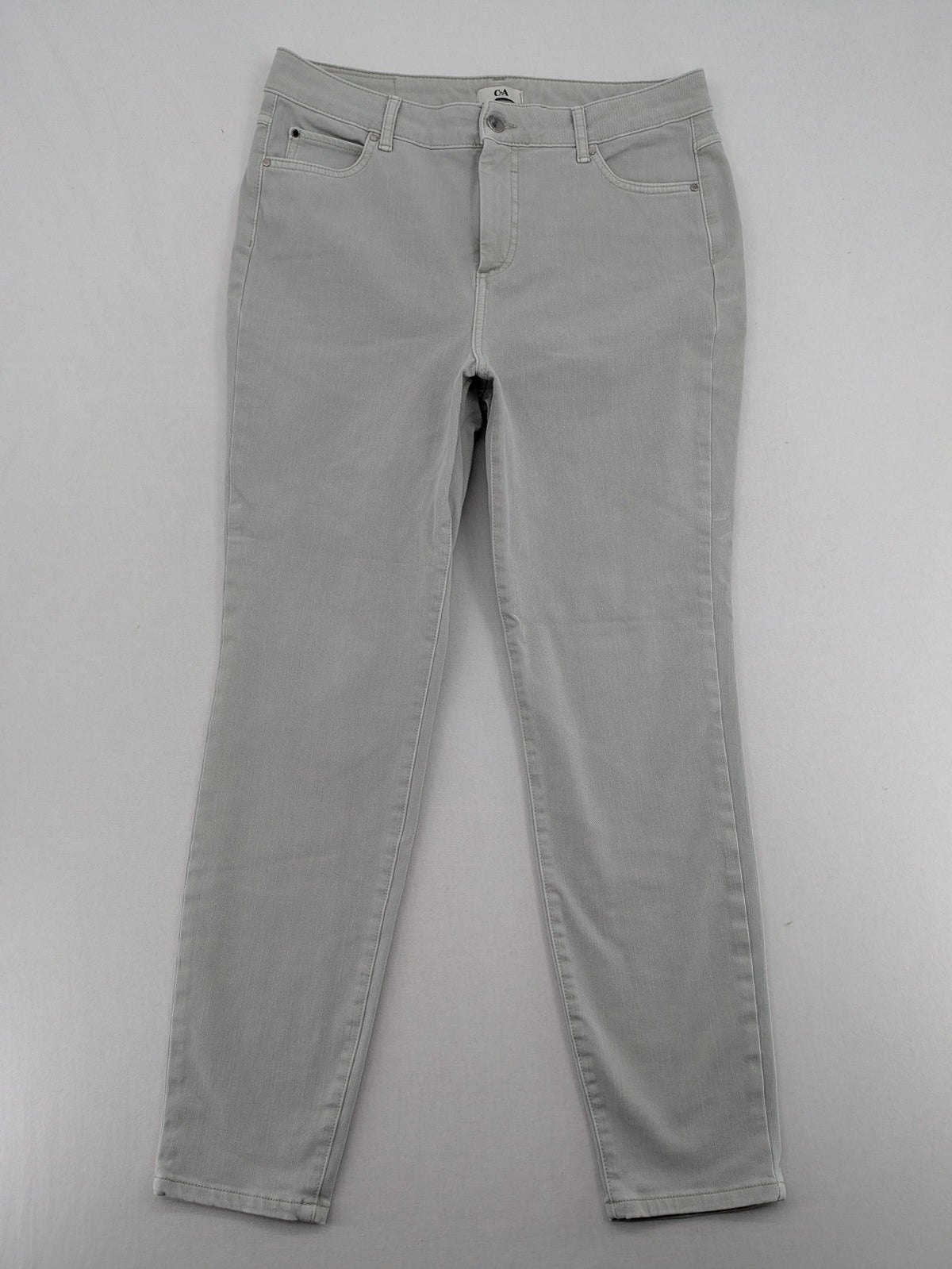 C&A grey slim fit straight jeans with classic 5-pocket design and zipper.