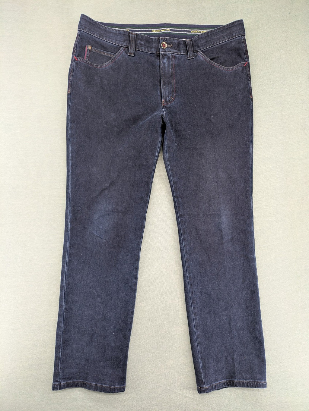 Club of Comfort pink straight jeans 5-pocket design with stretch cotton material.