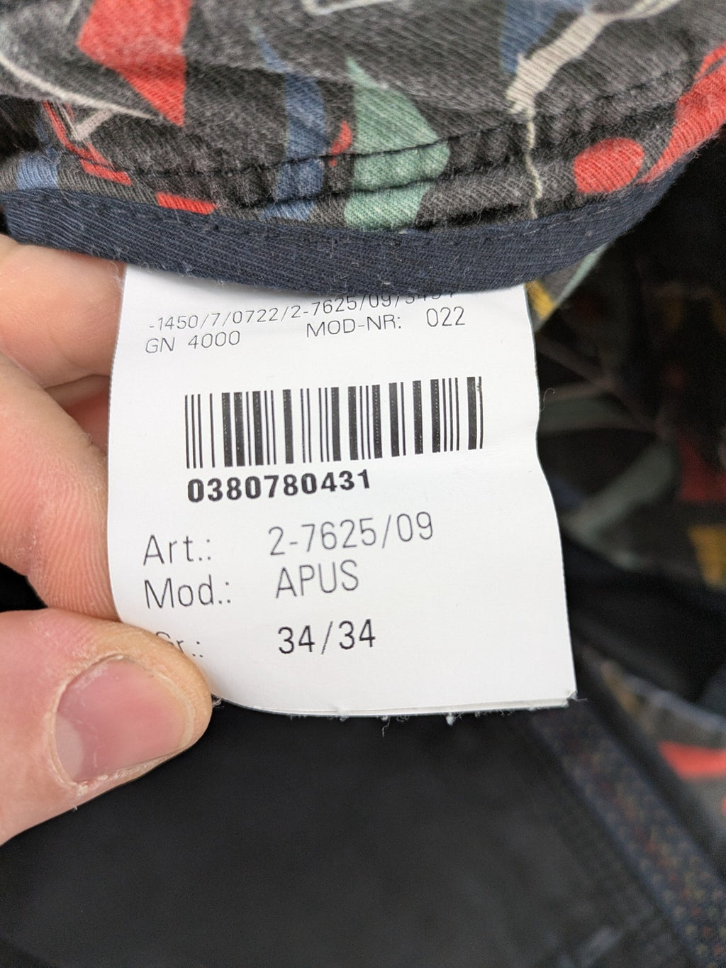 MMX grey chino pants with colorful inner waistband and premium bio-cotton blend.