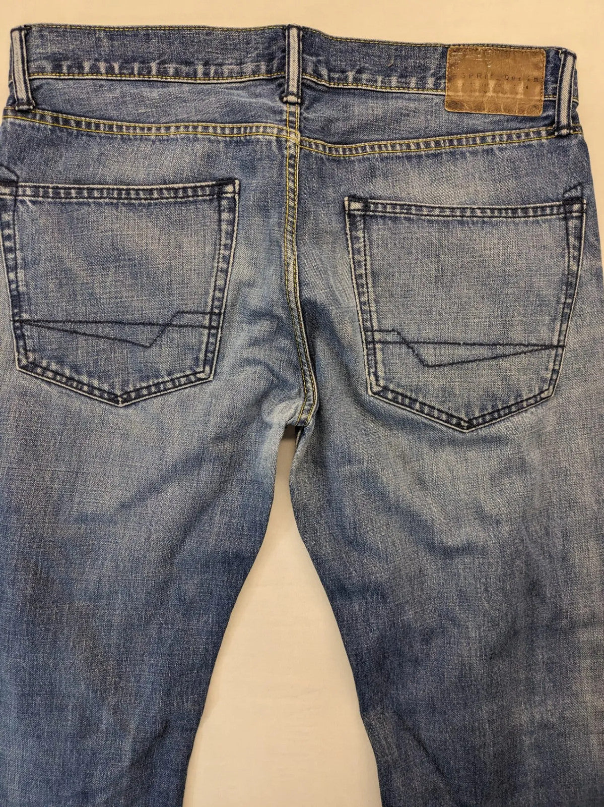 Esprit blue straight leg jeans medium wash 100% cotton classic silhouette