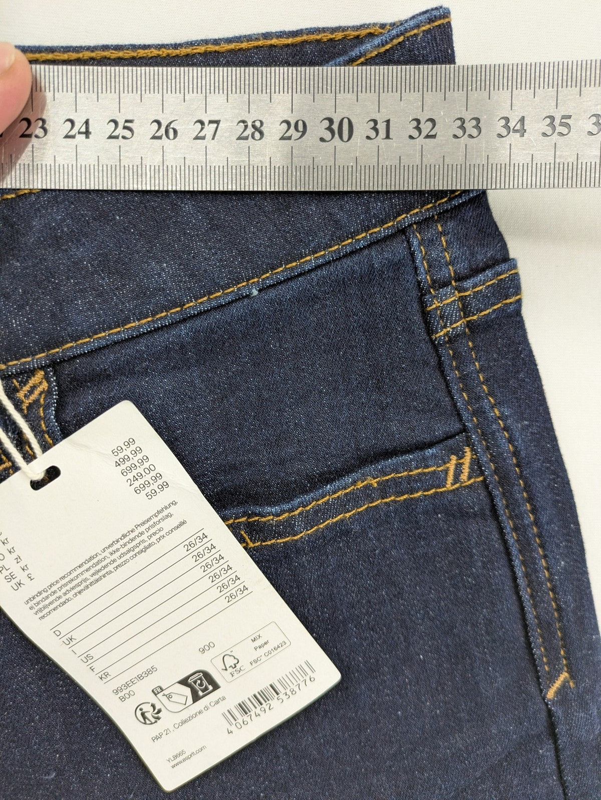 Esprit pink straight jeans with classic 5-pocket design and contrast stitching.