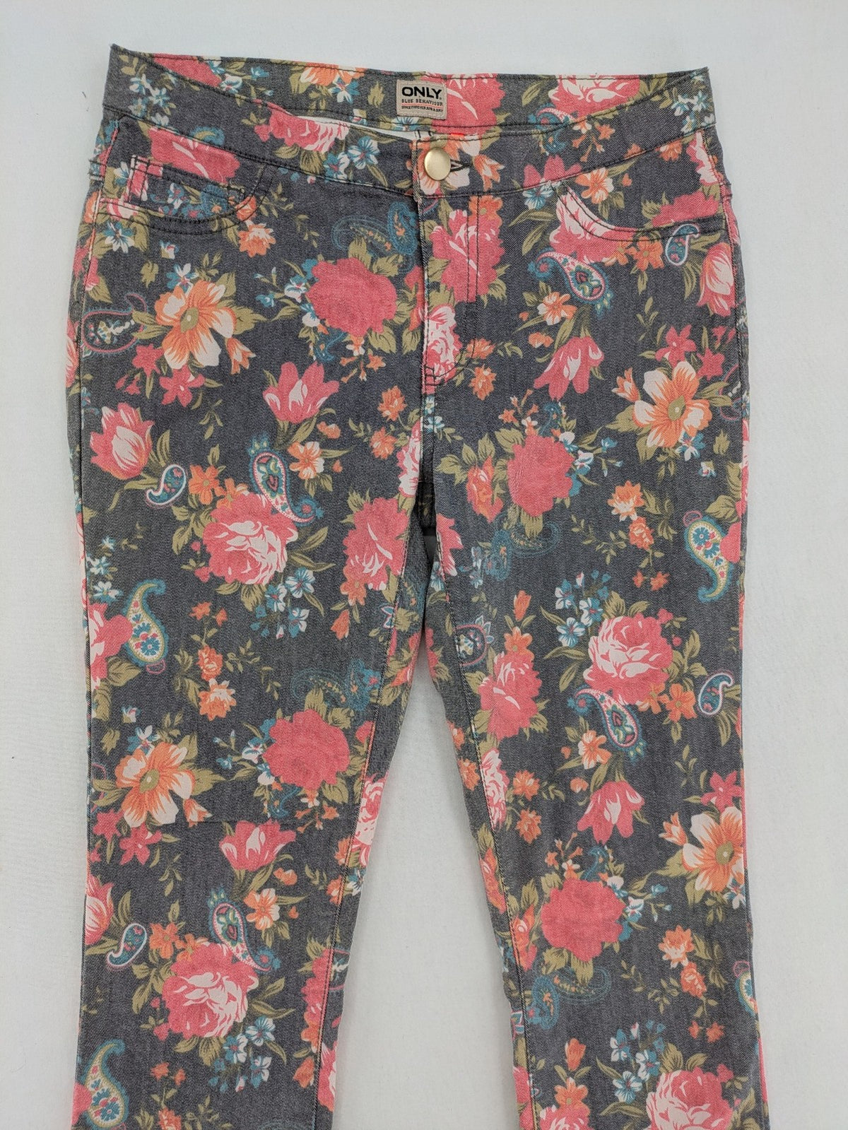 ONLY blue straight jeans with vibrant floral and paisley print on denim fabric.
