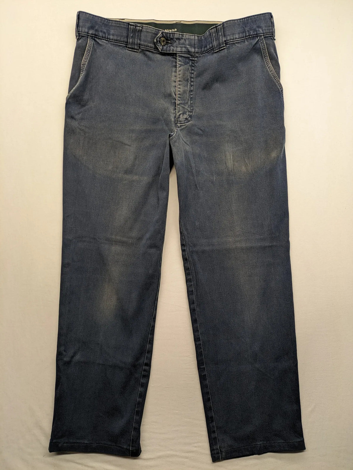 Club of Comfort blue straight jeans, stretch material, comfort fit, zip closure, practical pockets.