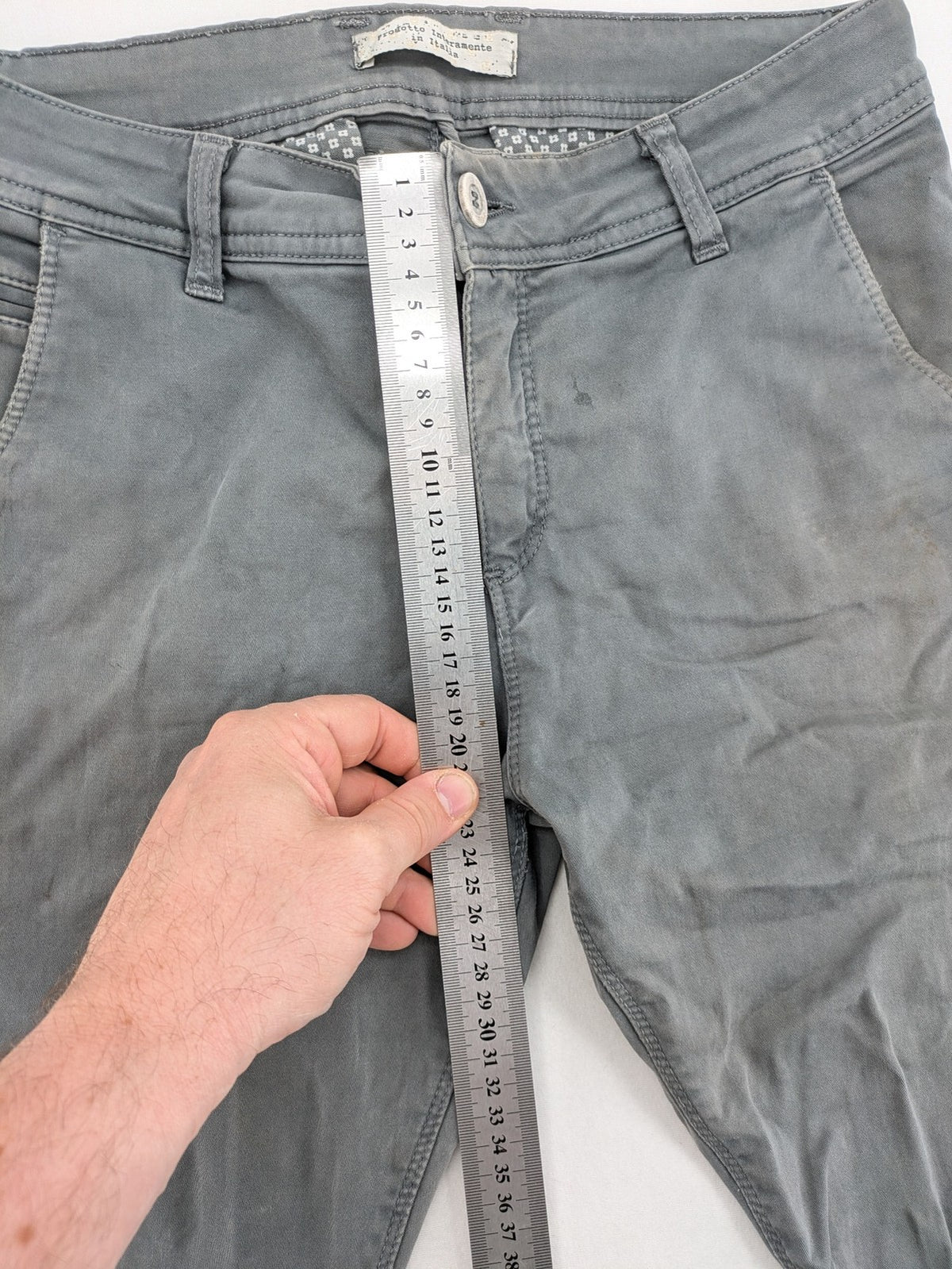 Money grey chino pants slim fit cotton stretch made in Italy with button closure.