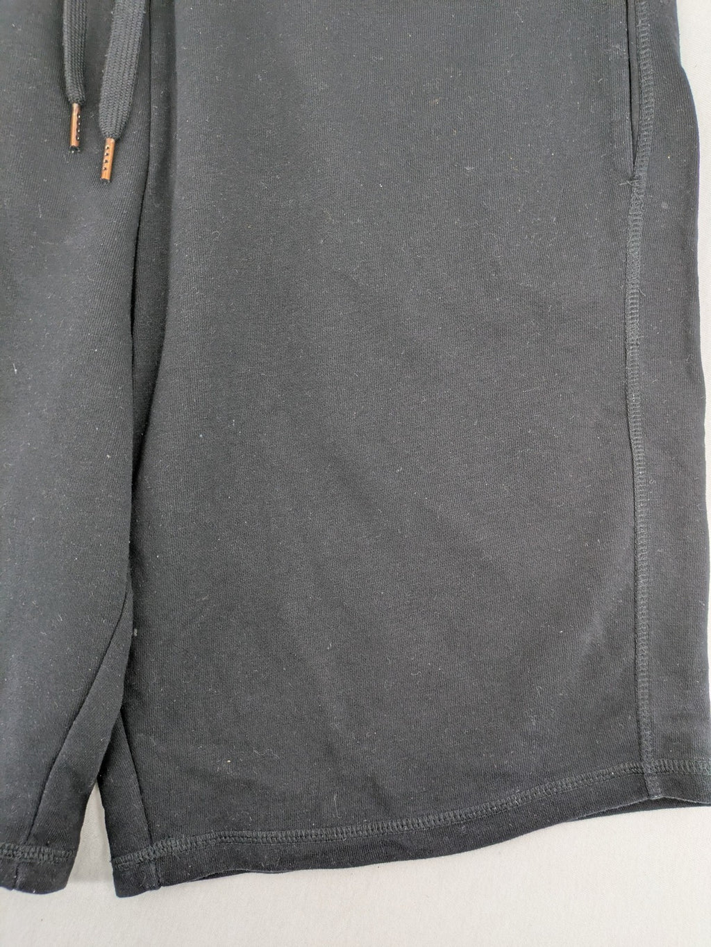Crivit black sweatshorts cotton blend with elastic waistband and side pockets.
