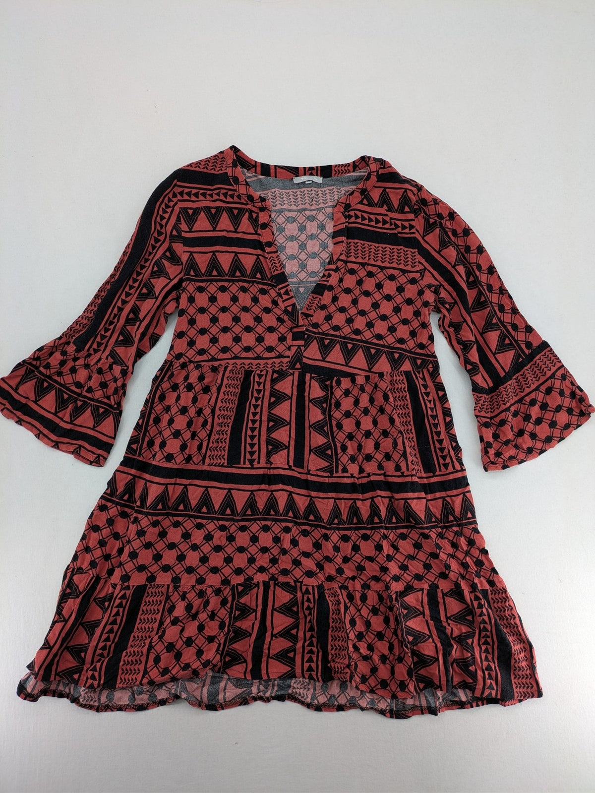 Tamaris boho tunic dress black red geometric pattern V-neck 3/4 bell sleeves